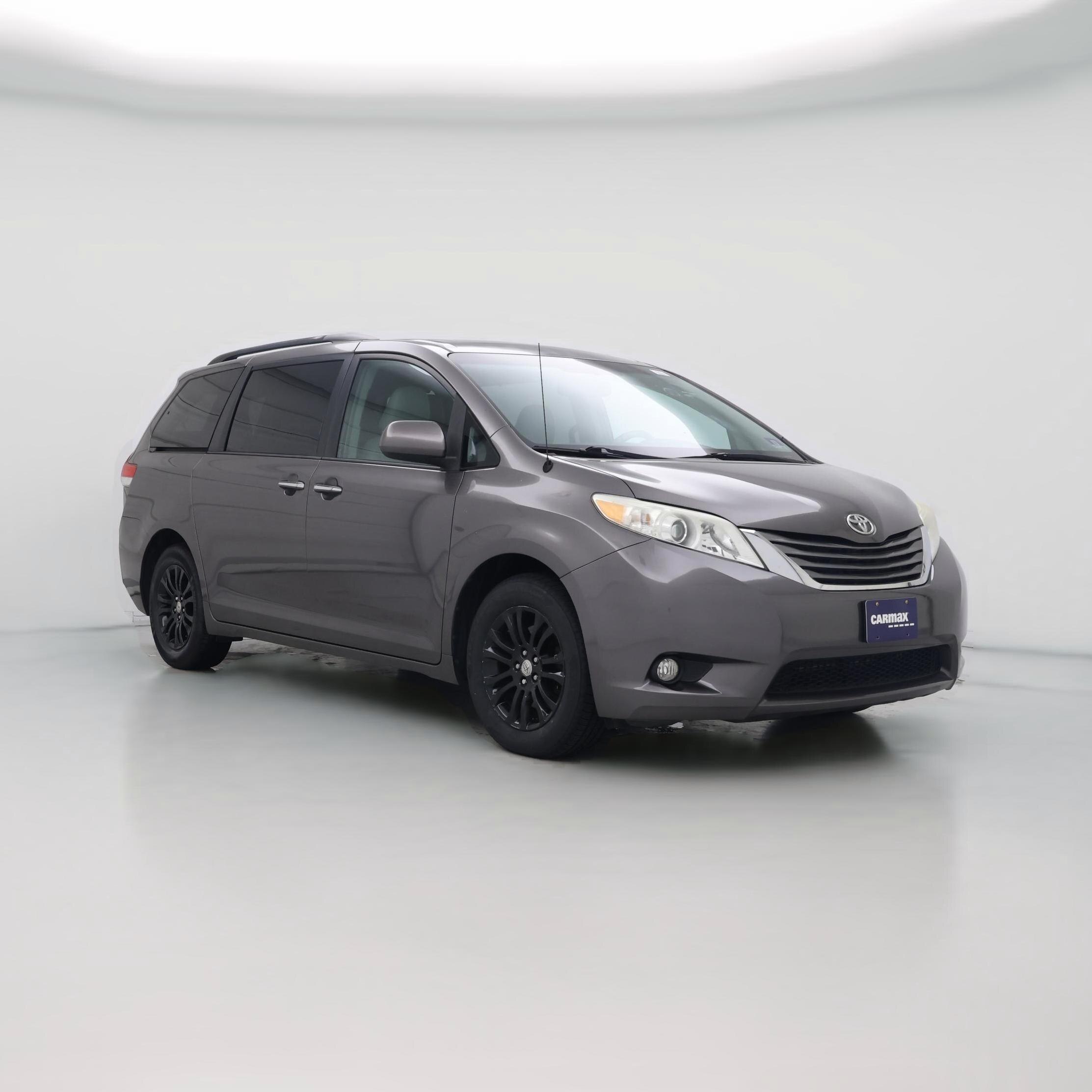 Thumbnail: 2013 Toyota Sienna - 1
