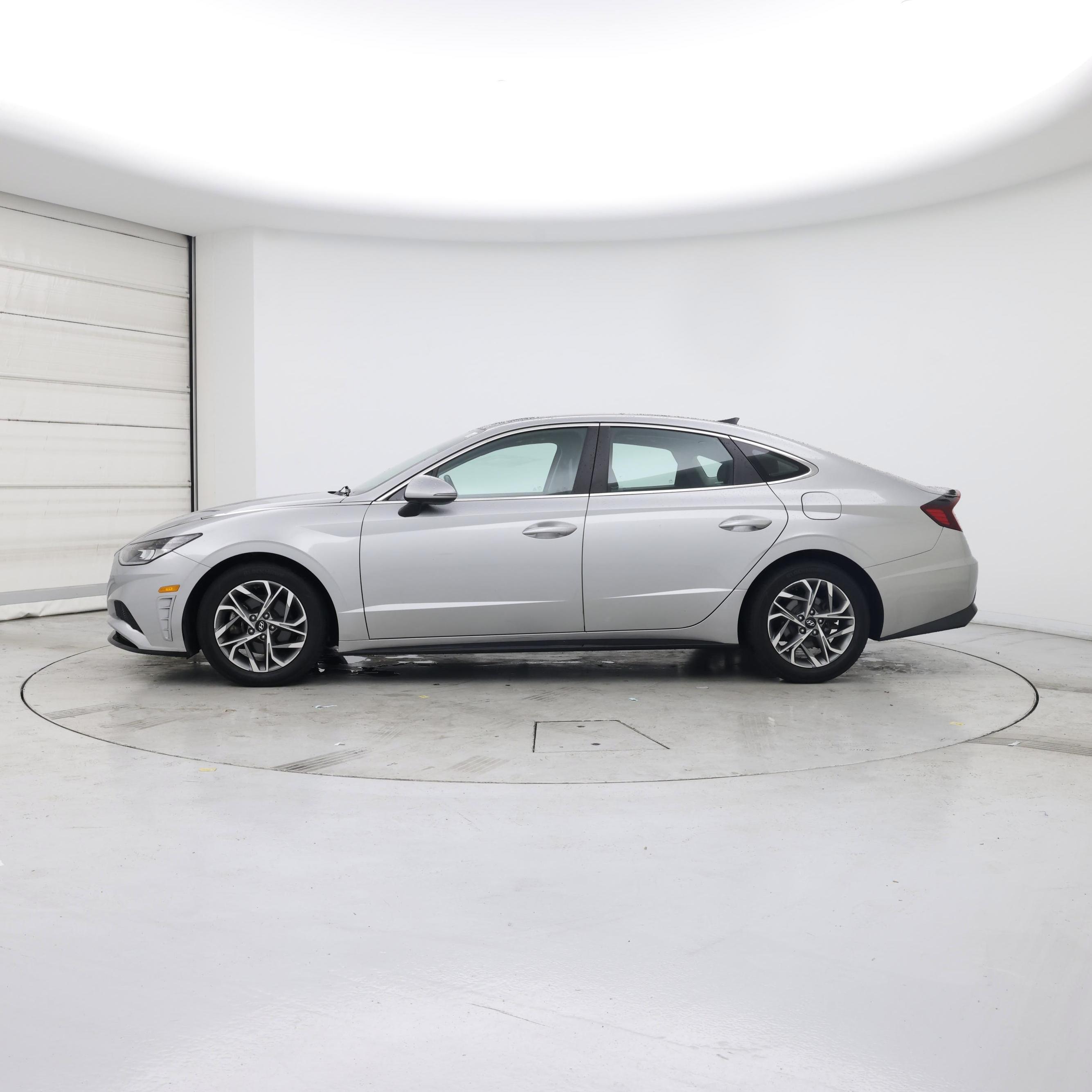 Thumbnail: 2020 Hyundai Sonata - 3