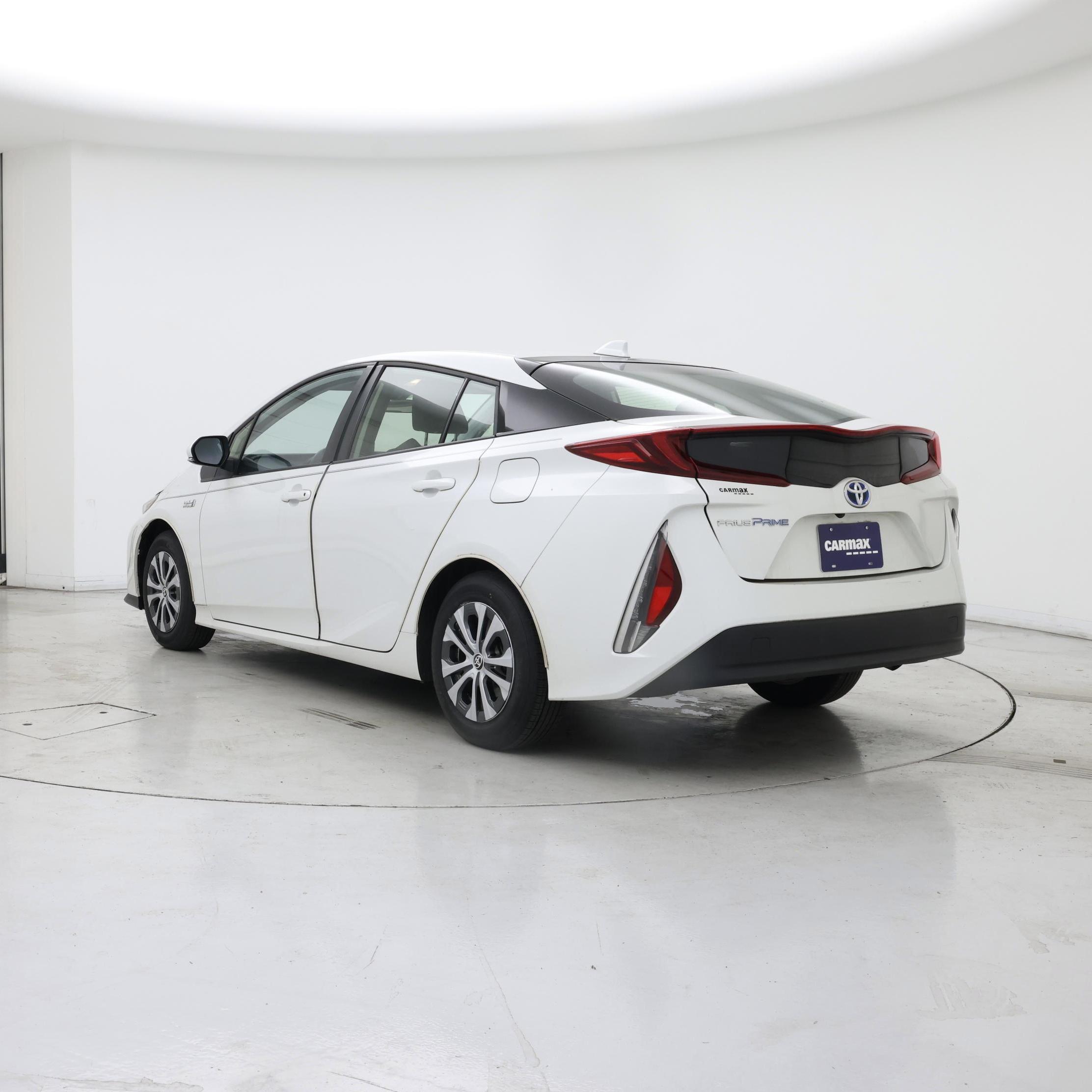Thumbnail: 2022 Toyota Prius Prime - 2