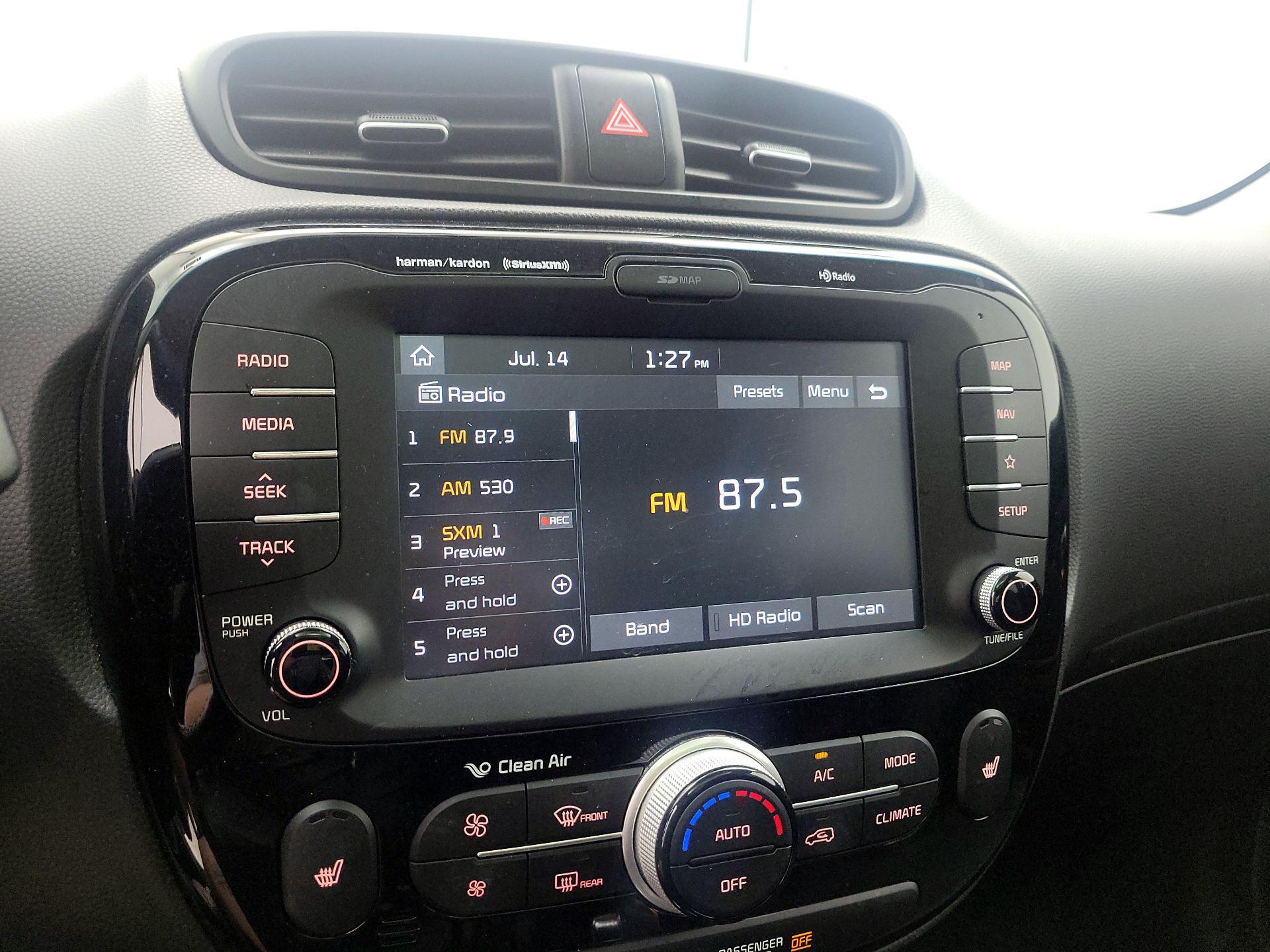 Thumbnail: 2018 Kia Soul - 16