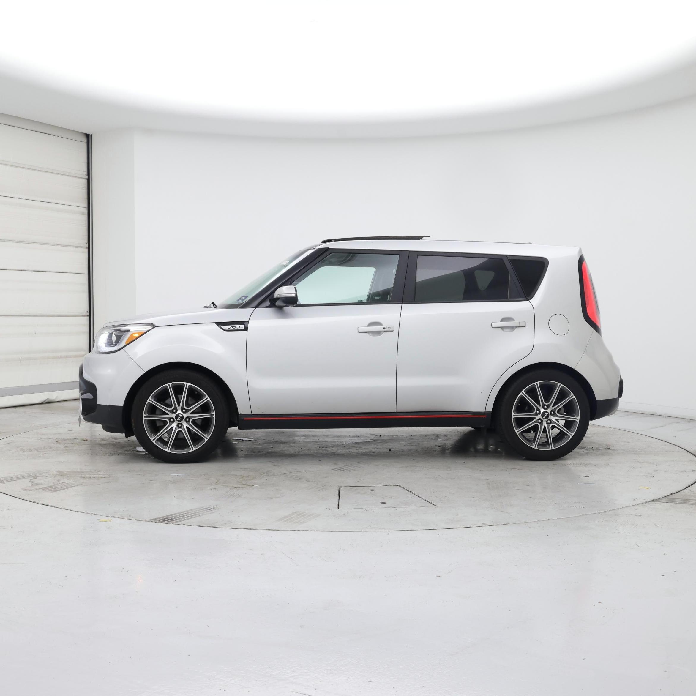 Thumbnail: 2018 Kia Soul - 3