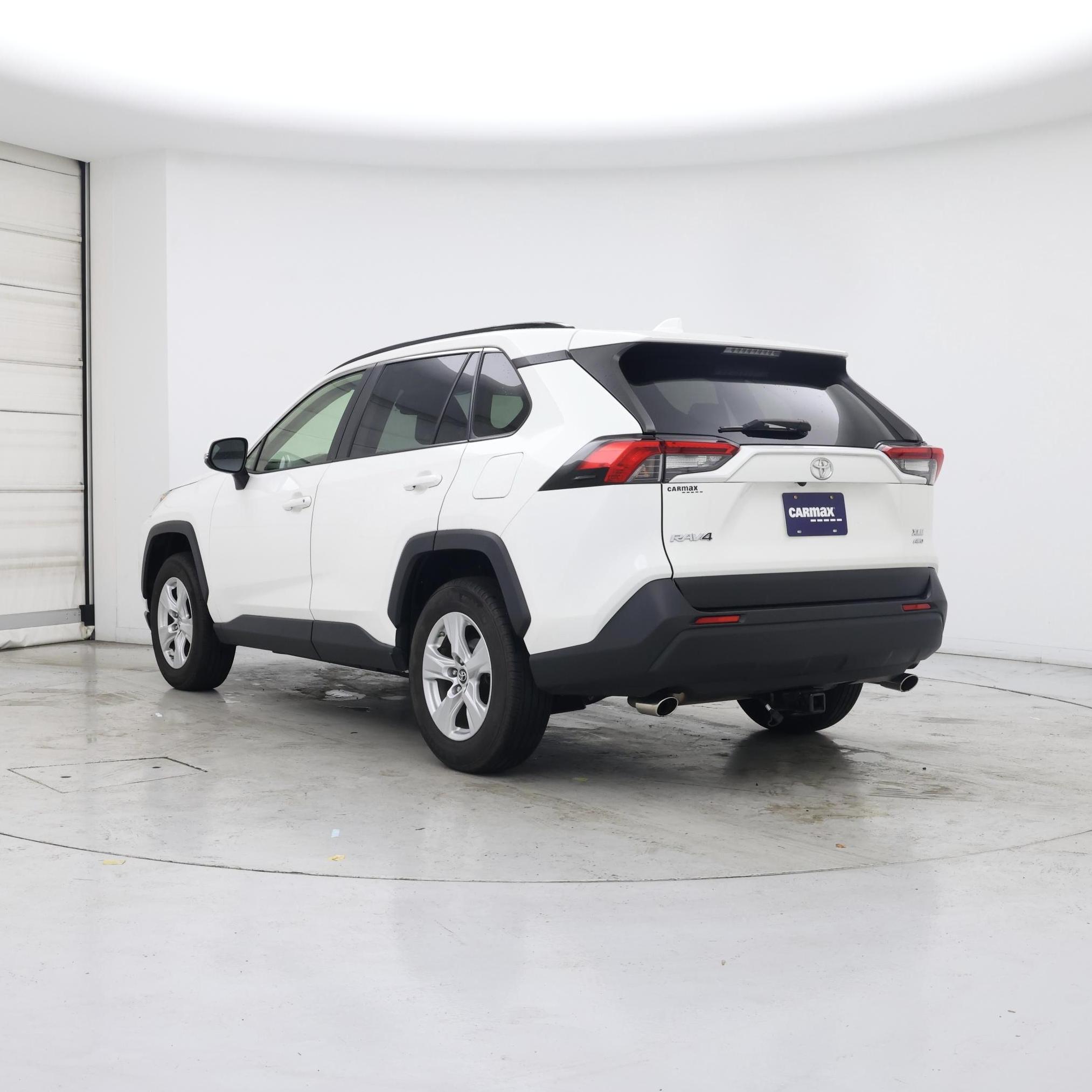 Thumbnail: 2019 Toyota RAV4 - 2