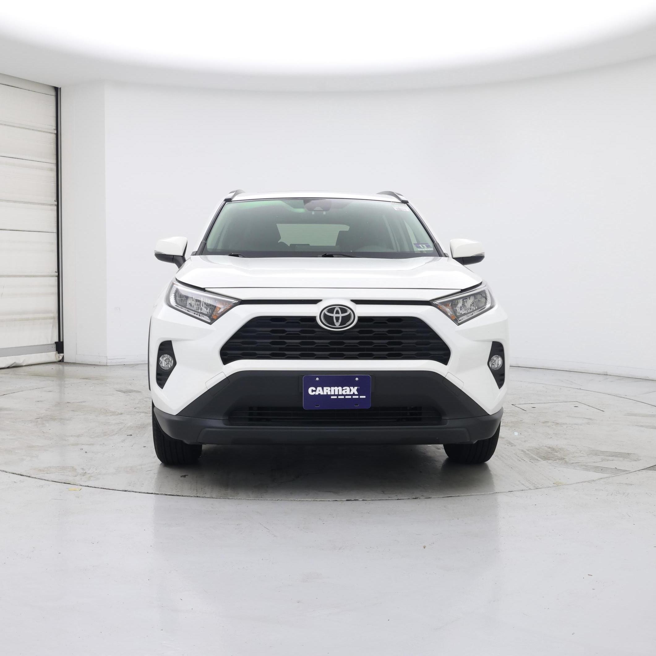 Thumbnail: 2019 Toyota RAV4 - 5