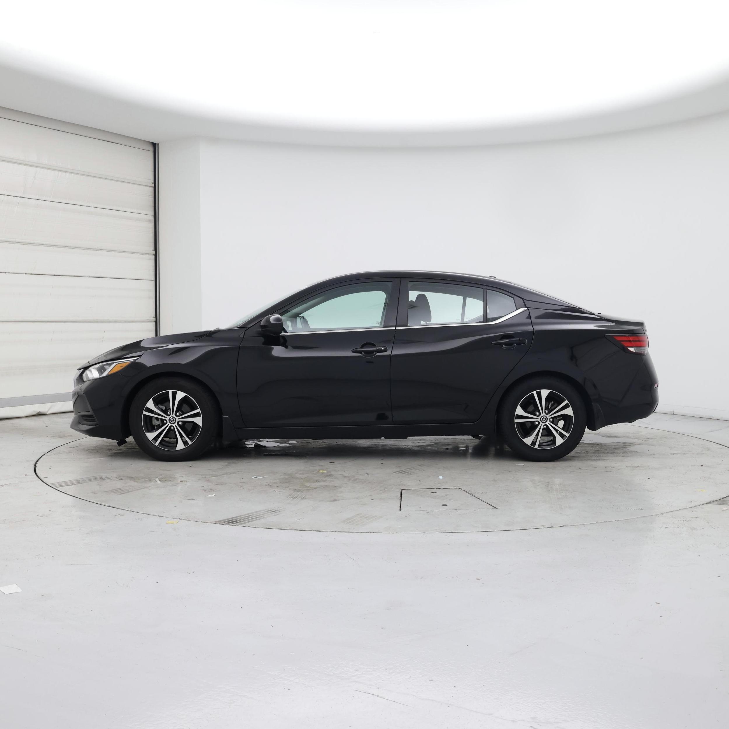 Thumbnail: 2021 Nissan Sentra - 3