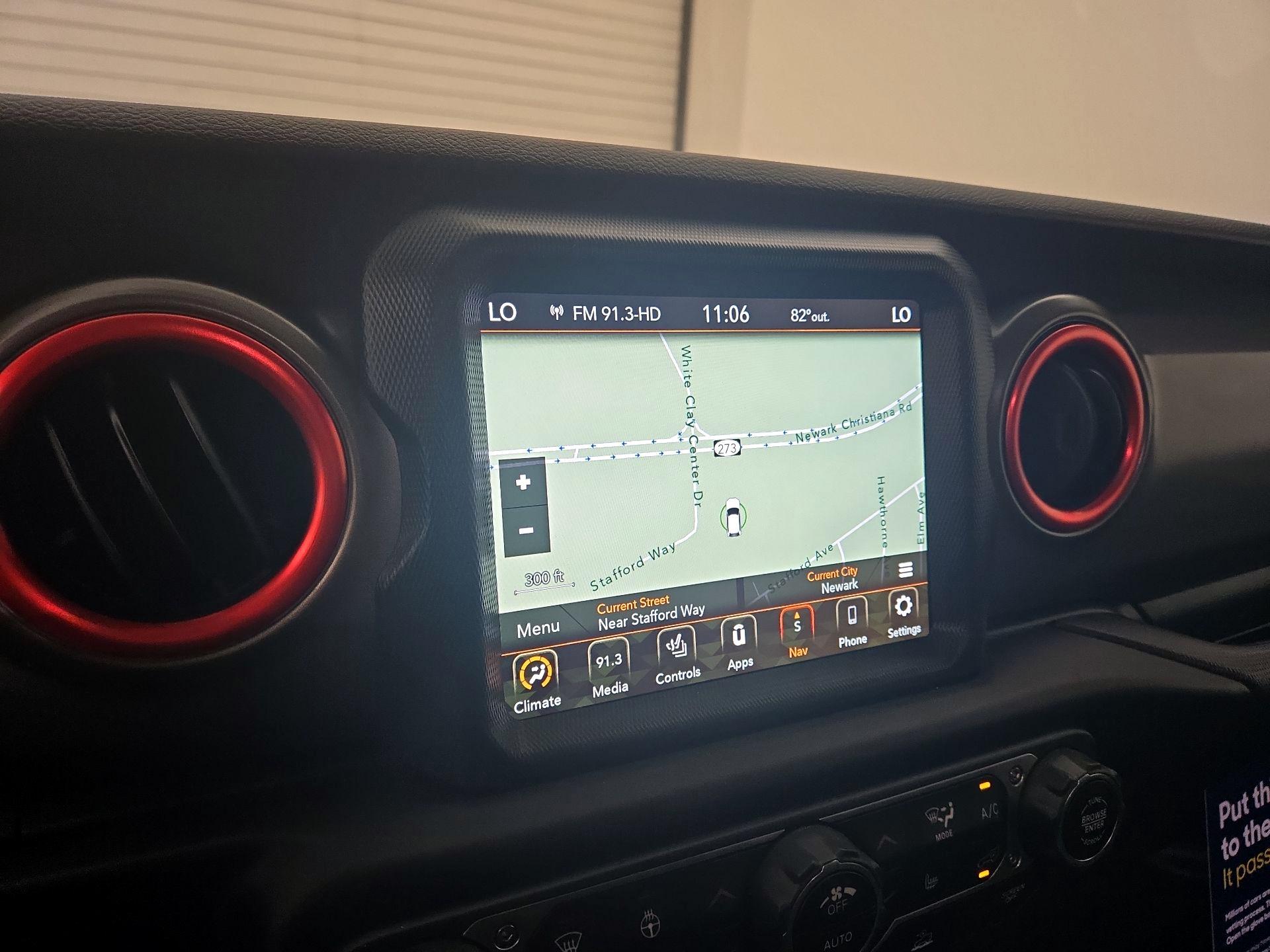 Thumbnail: 2023 Jeep Gladiator - 14