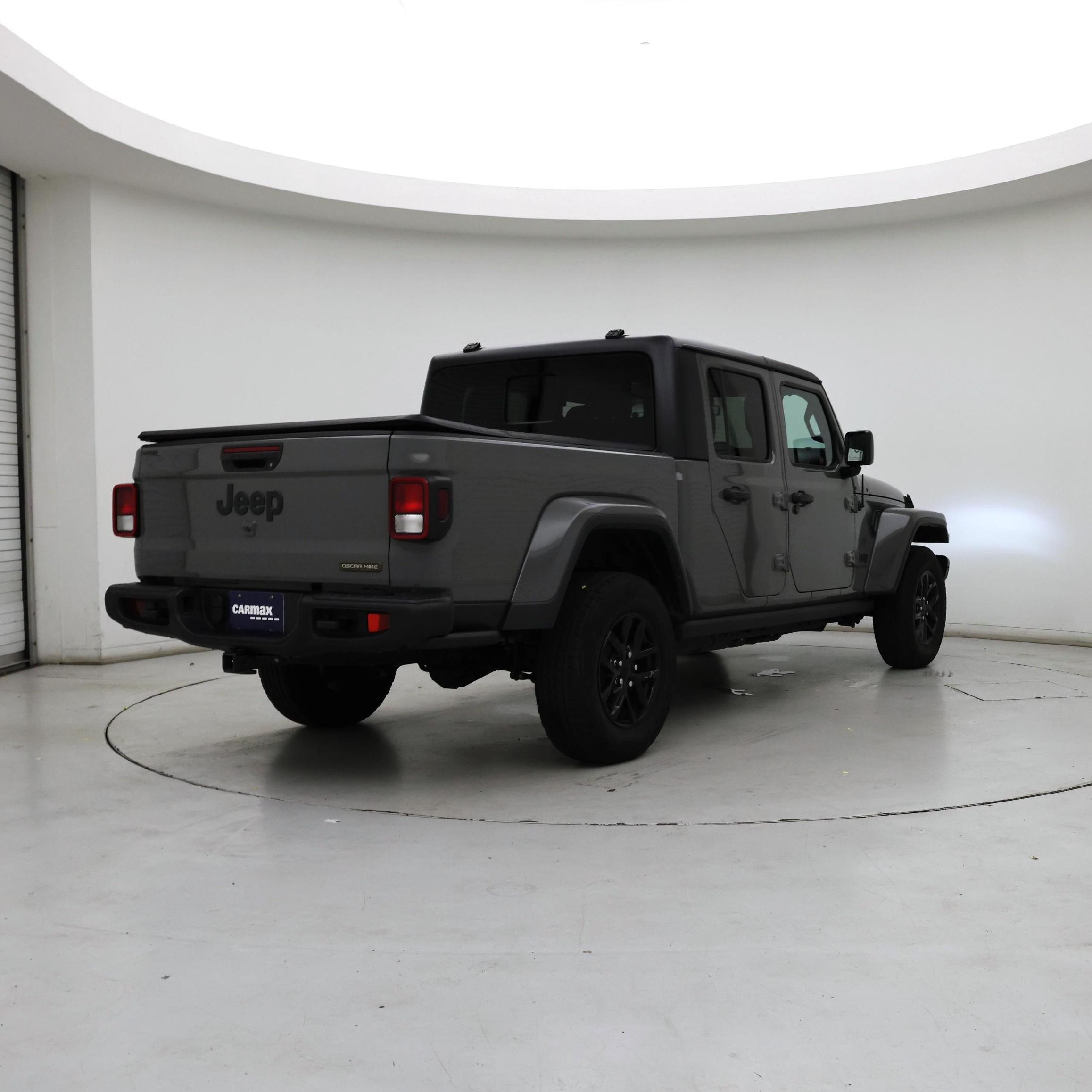 Thumbnail: 2023 Jeep Gladiator - 8