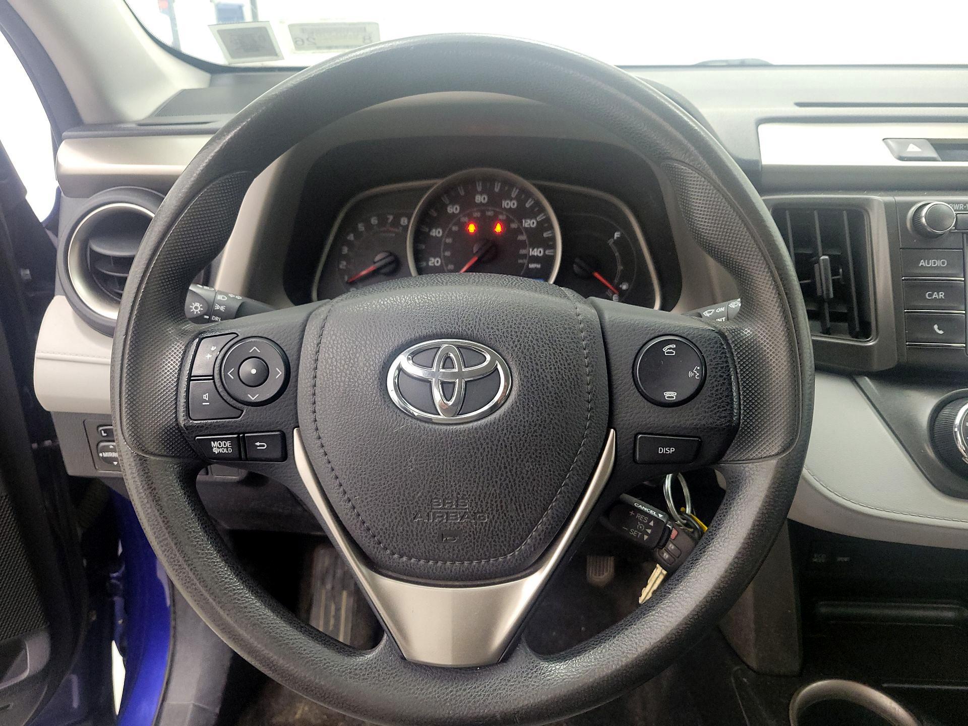 Thumbnail: 2014 Toyota RAV4 - 9