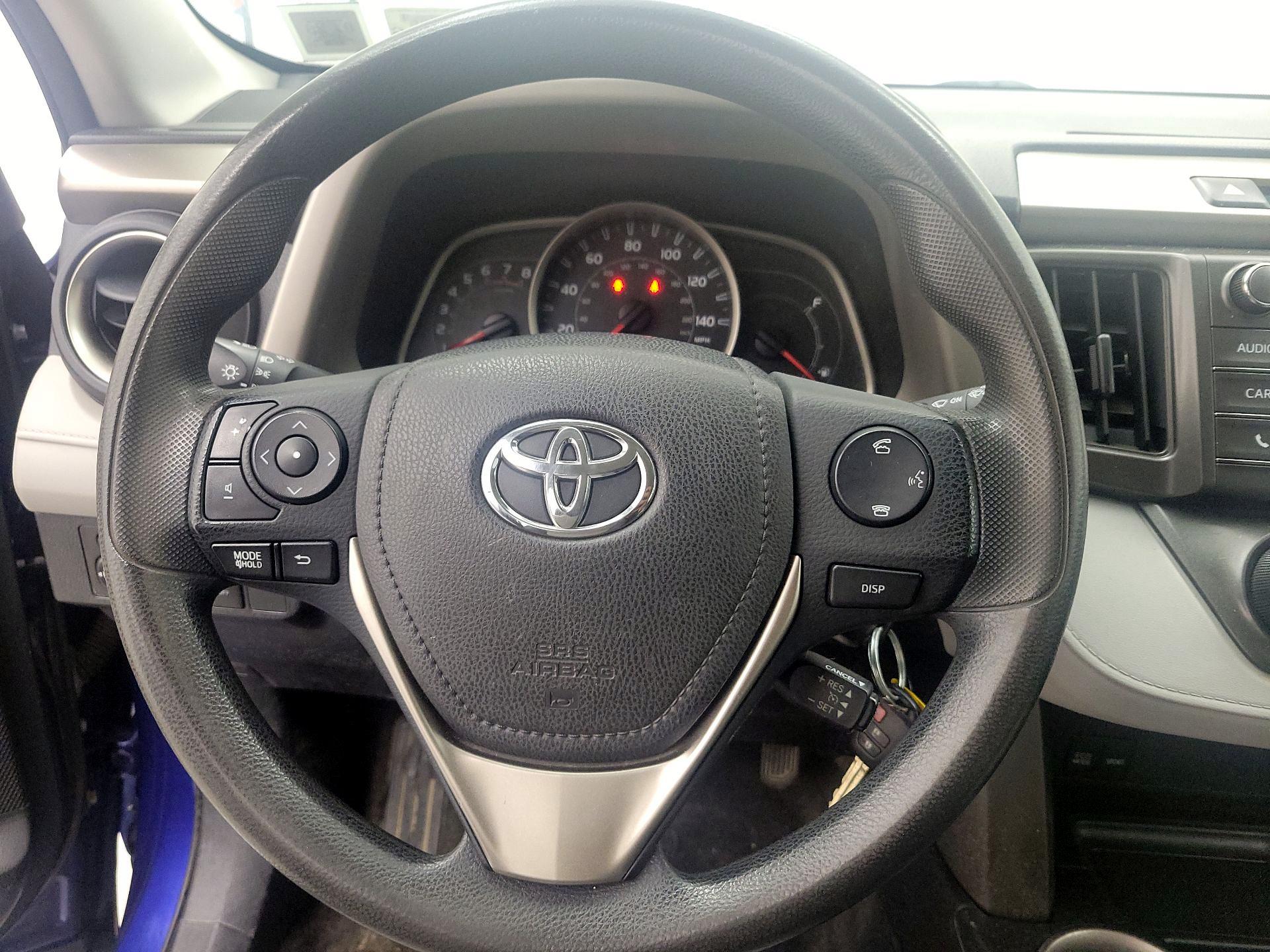 Thumbnail: 2014 Toyota RAV4 - 10