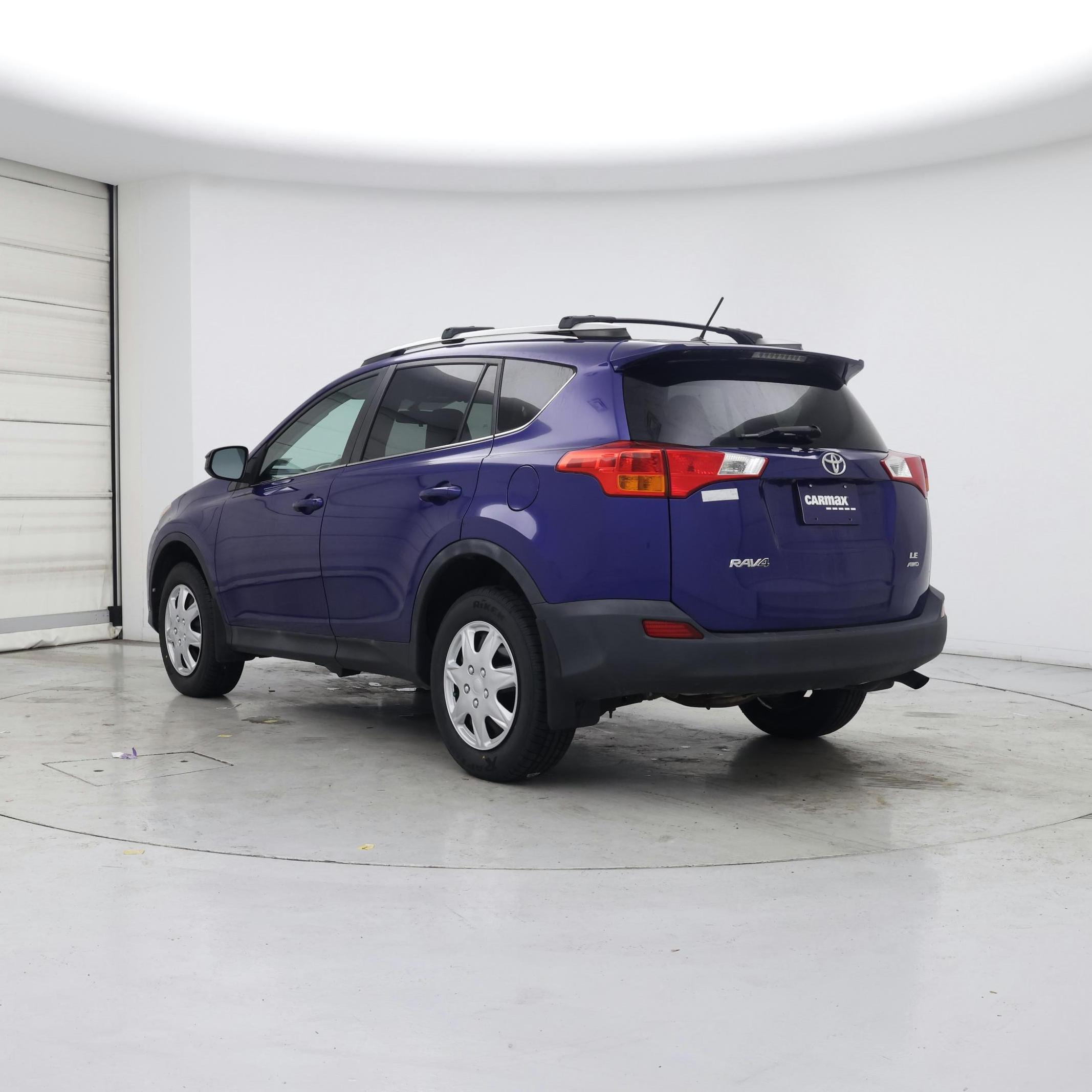 Thumbnail: 2014 Toyota RAV4 - 2