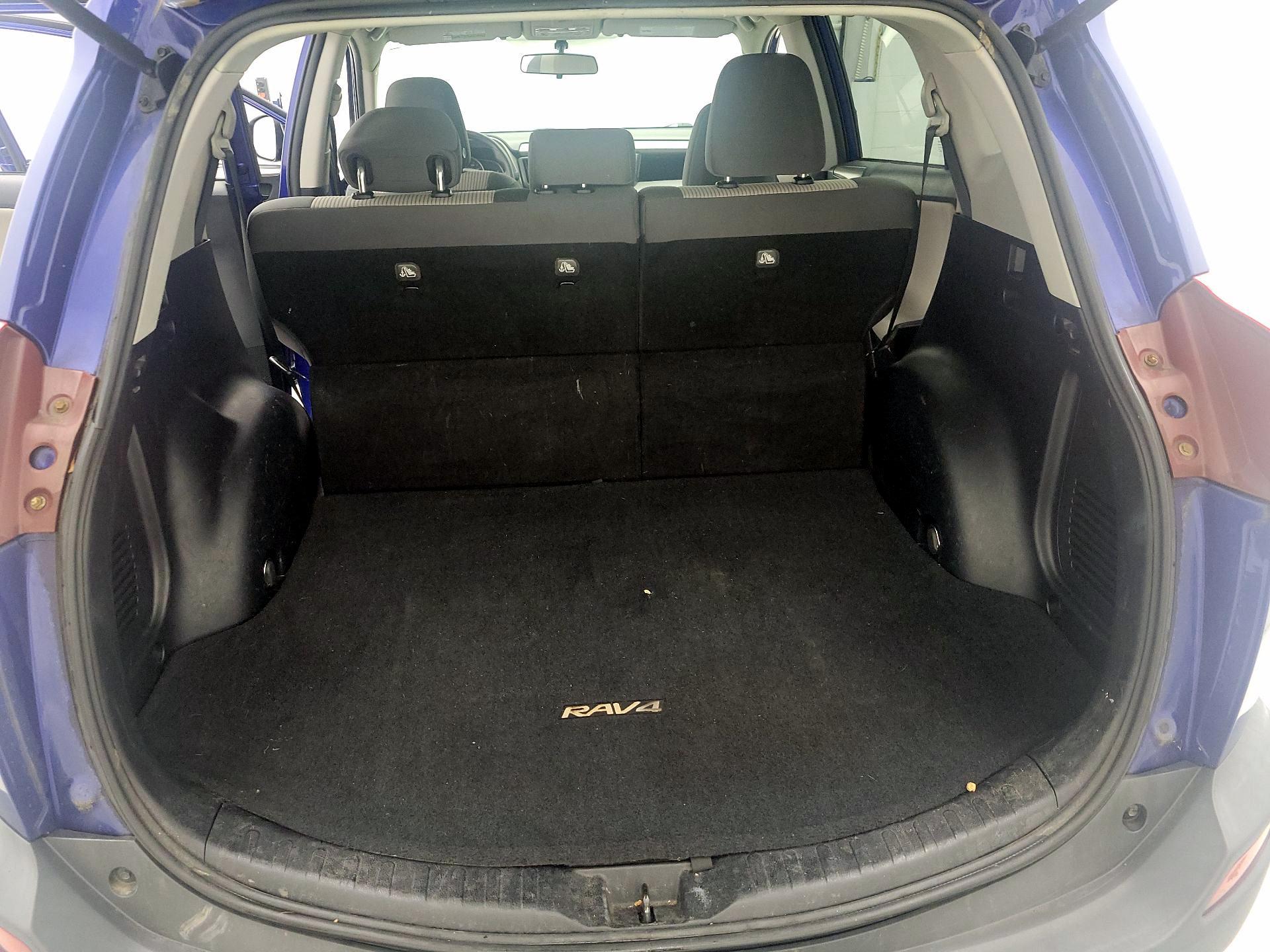 Thumbnail: 2014 Toyota RAV4 - 20