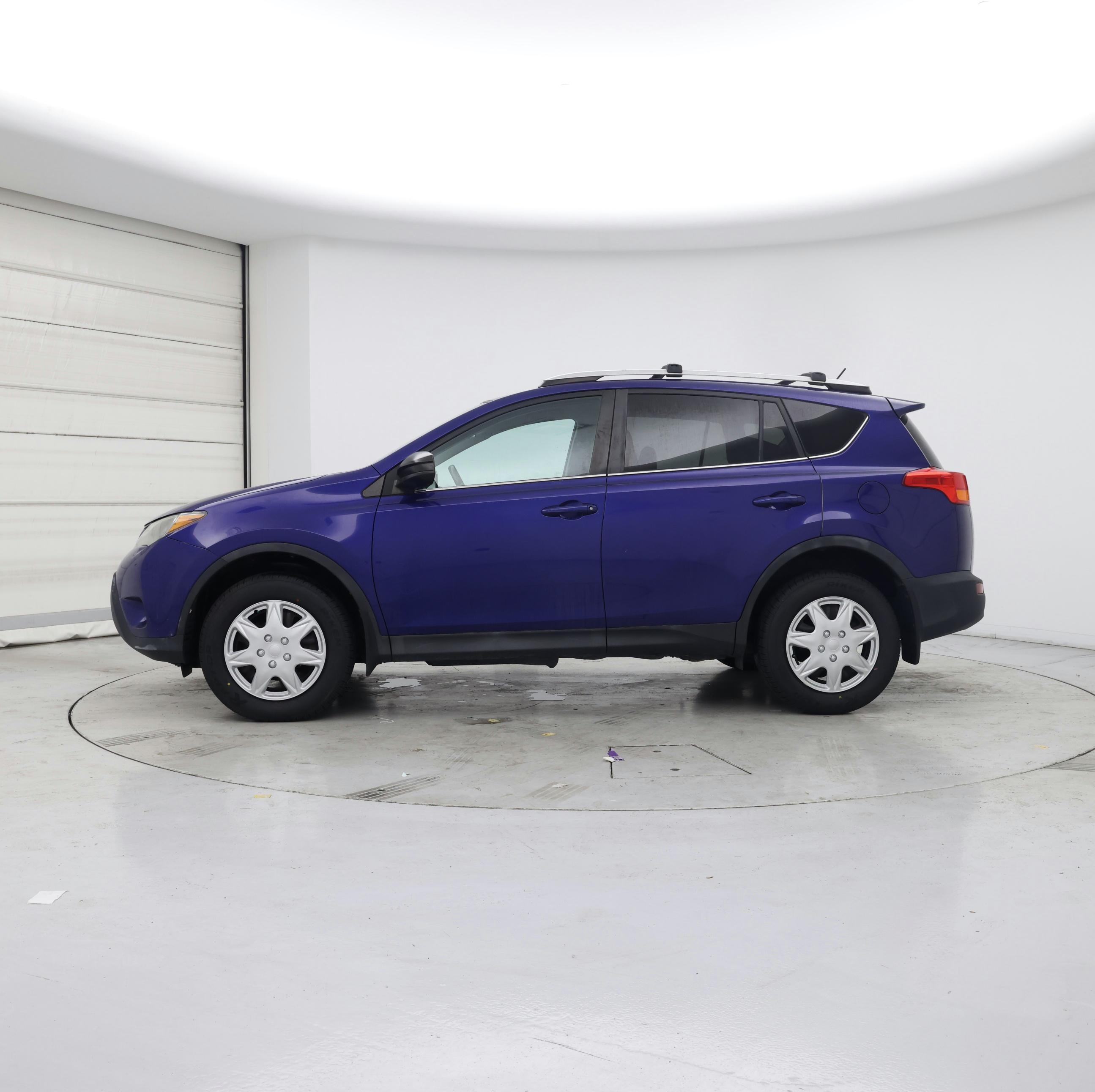 Thumbnail: 2014 Toyota RAV4 - 3