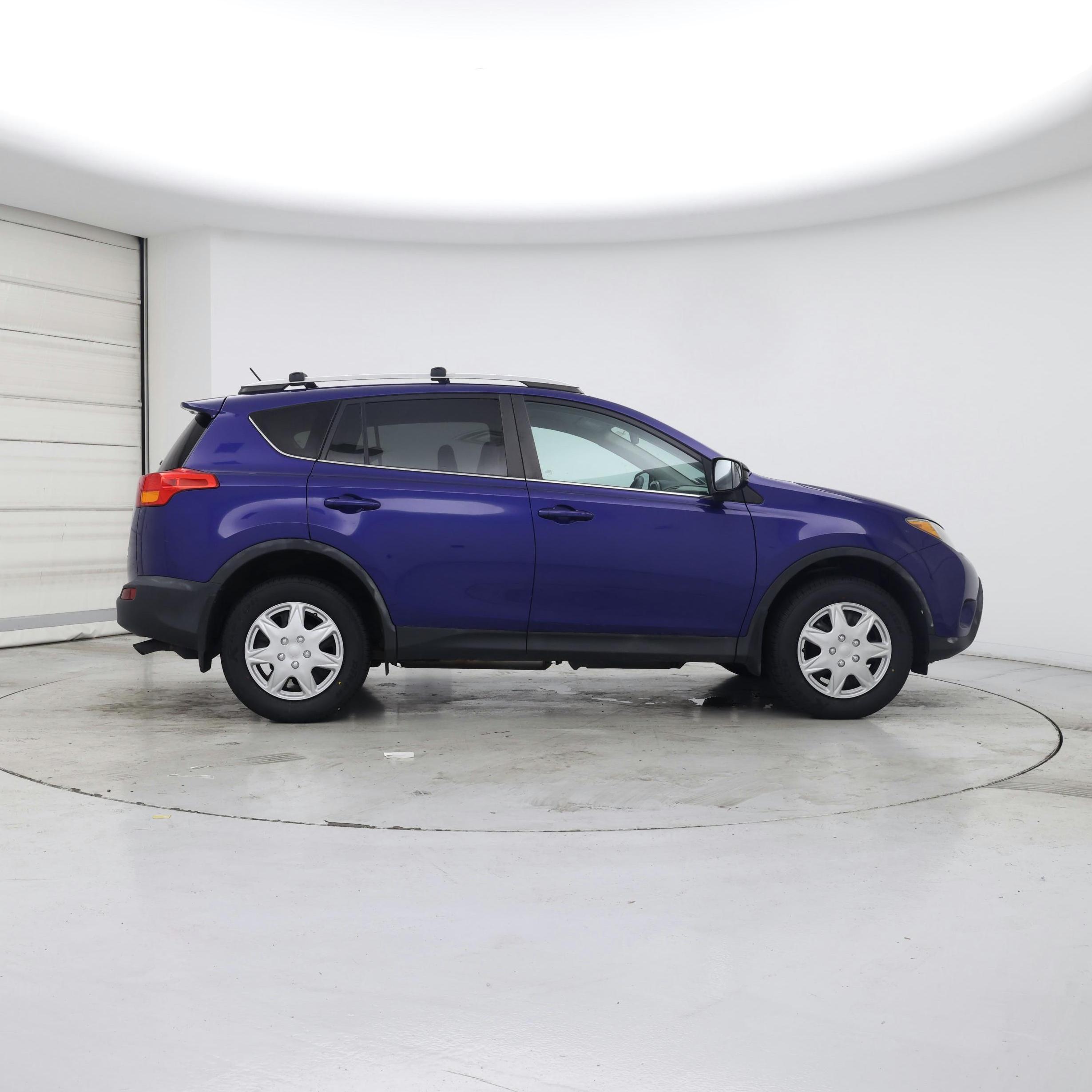 Thumbnail: 2014 Toyota RAV4 - 7