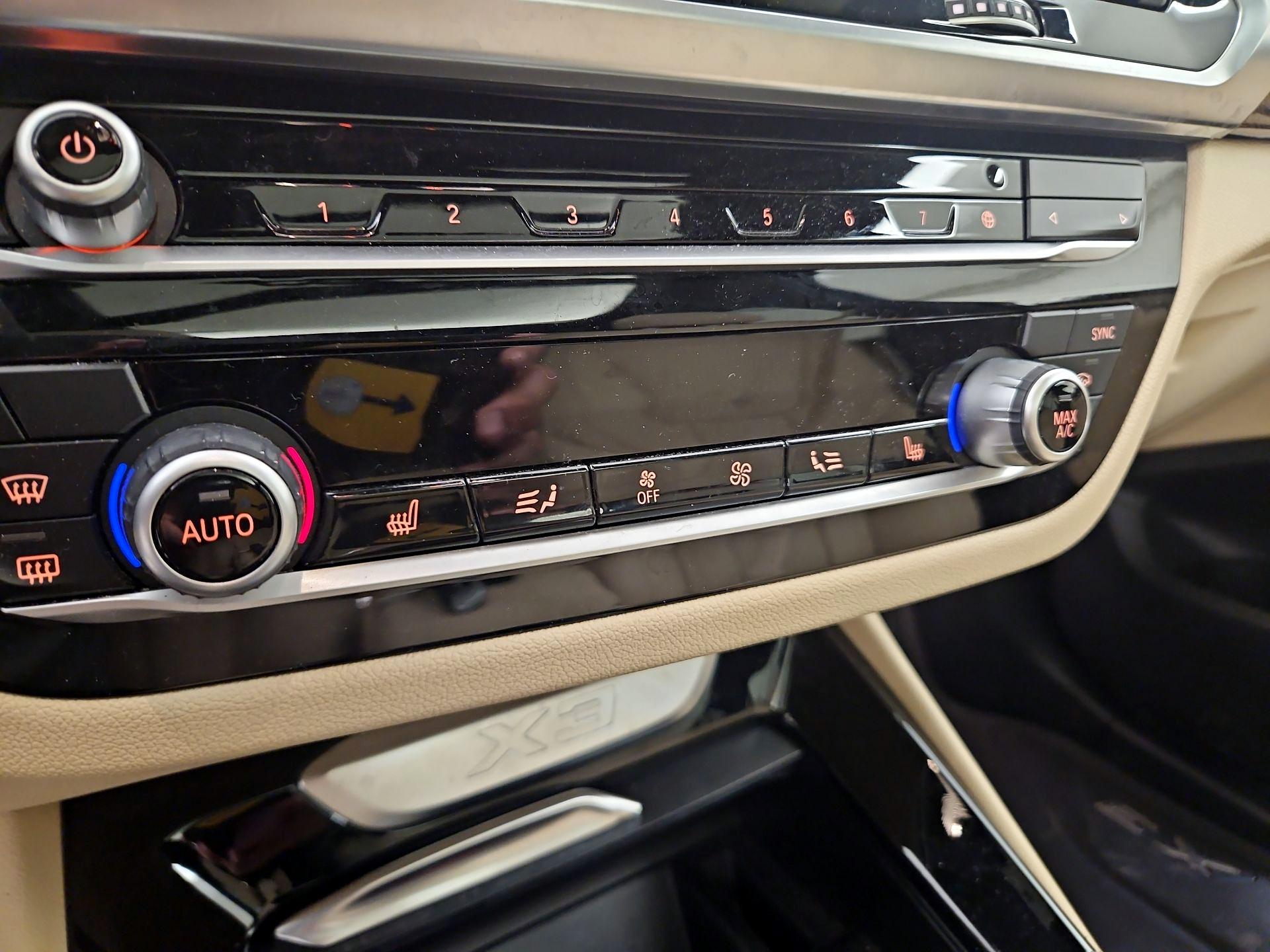 Thumbnail: 2019 BMW X3 - 16