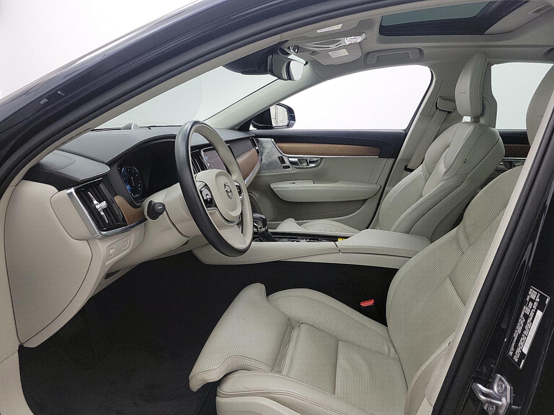 Thumbnail: 2017 Volvo S90 - 11