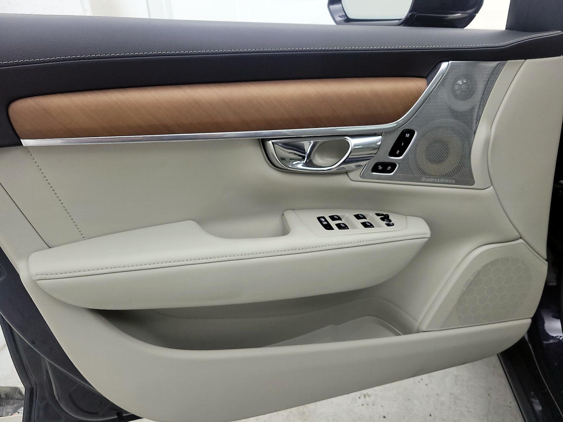 Thumbnail: 2017 Volvo S90 - 12