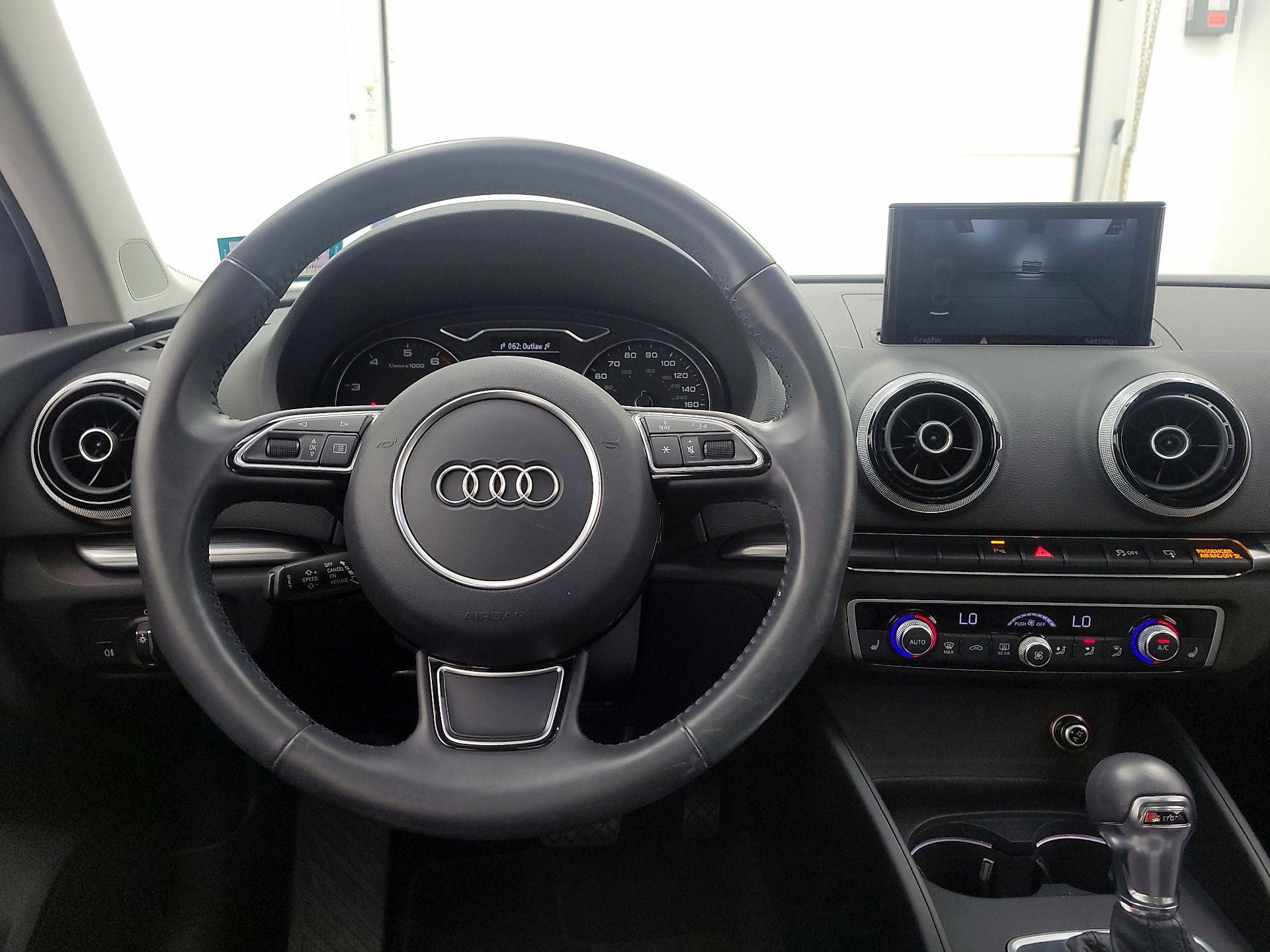 Thumbnail: 2015 Audi A3 - 10