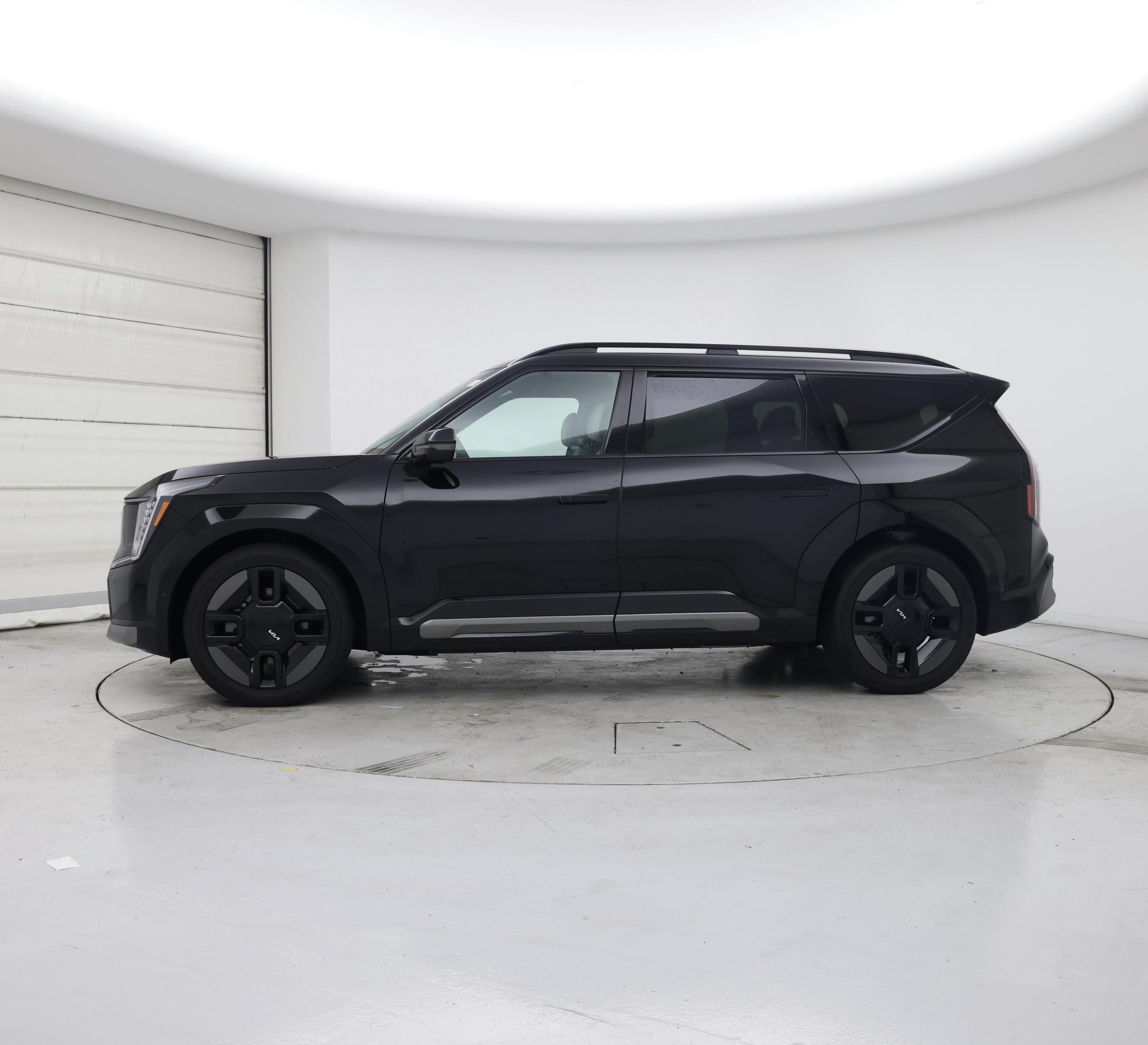 Thumbnail: 2024 Kia EV9 - 3