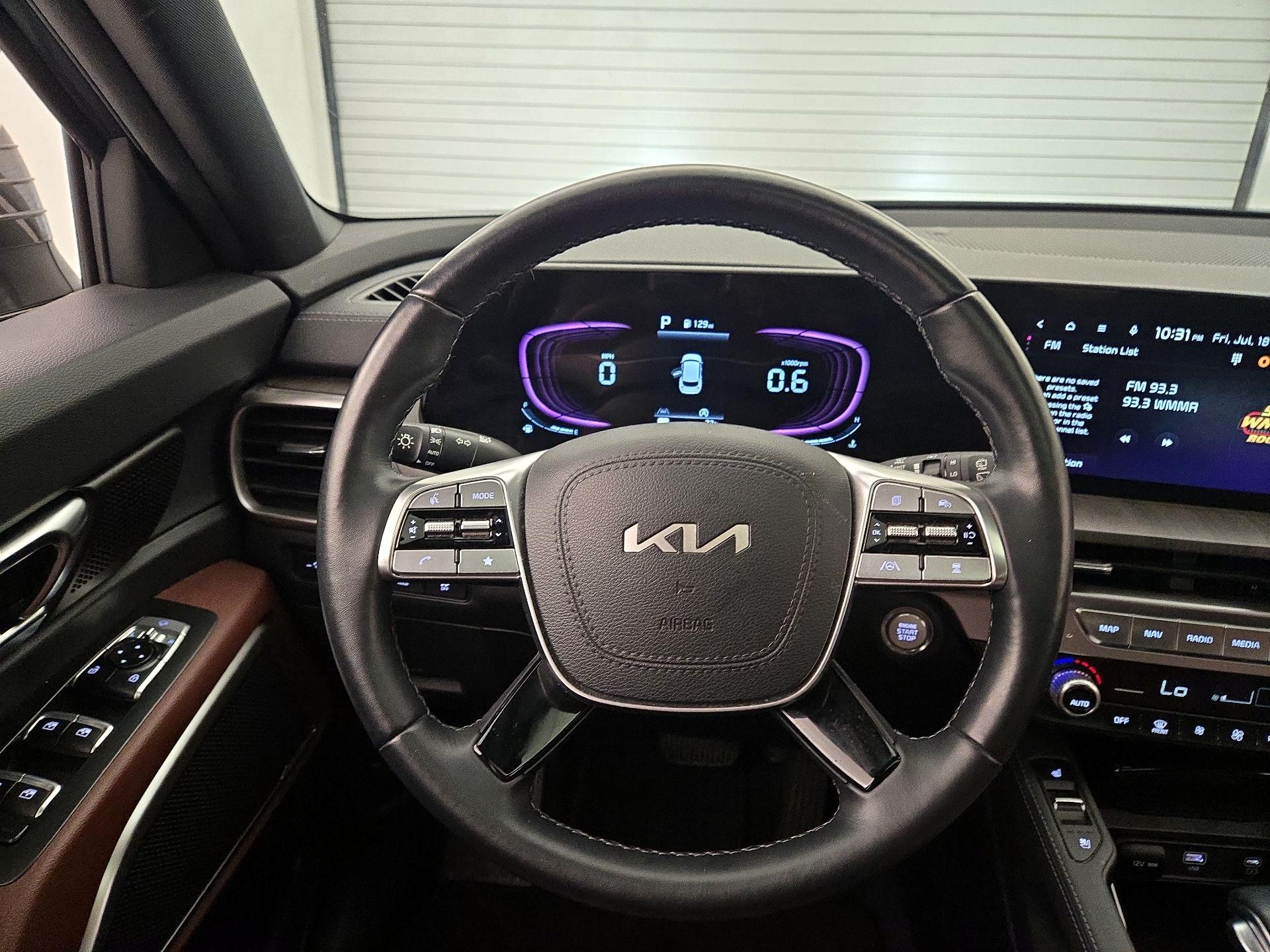 Thumbnail: 2023 Kia Telluride - 10