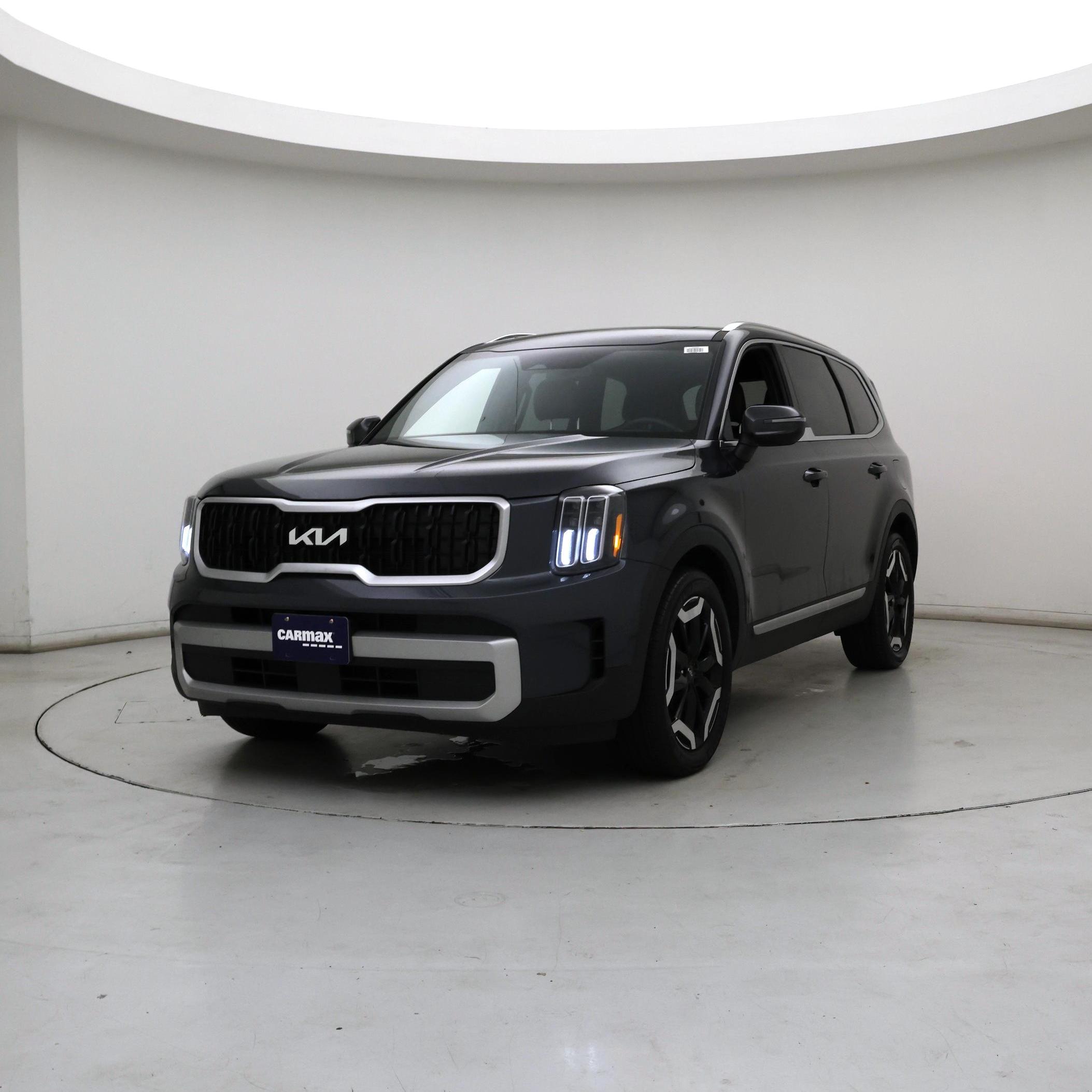 Thumbnail: 2023 Kia Telluride - 4
