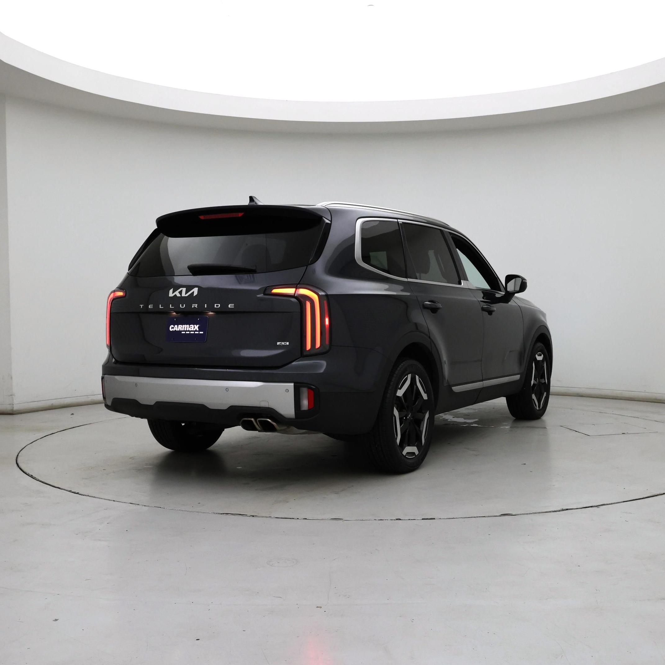 Thumbnail: 2023 Kia Telluride - 8
