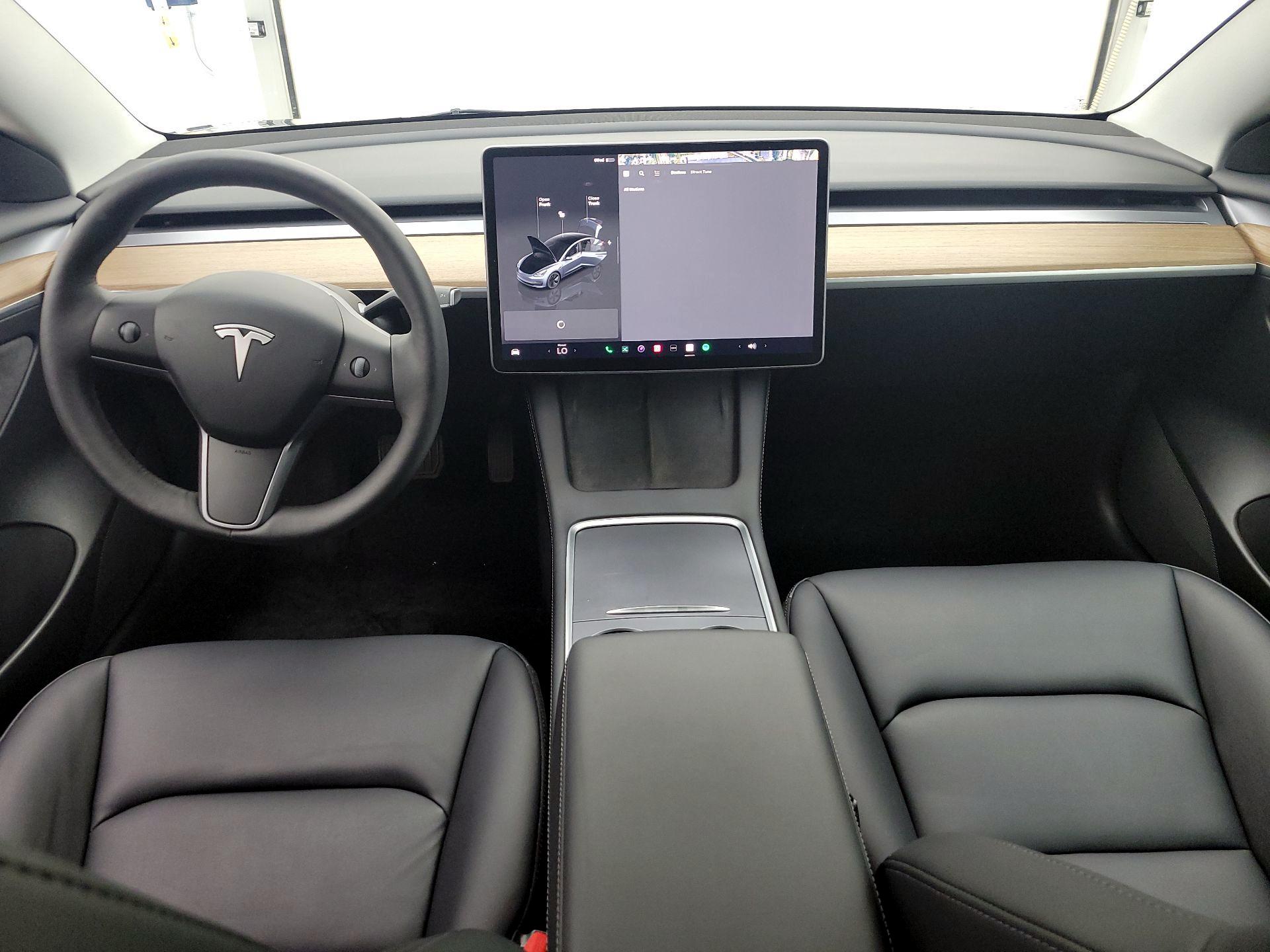 Thumbnail: 2023 Tesla Model 3 - 9