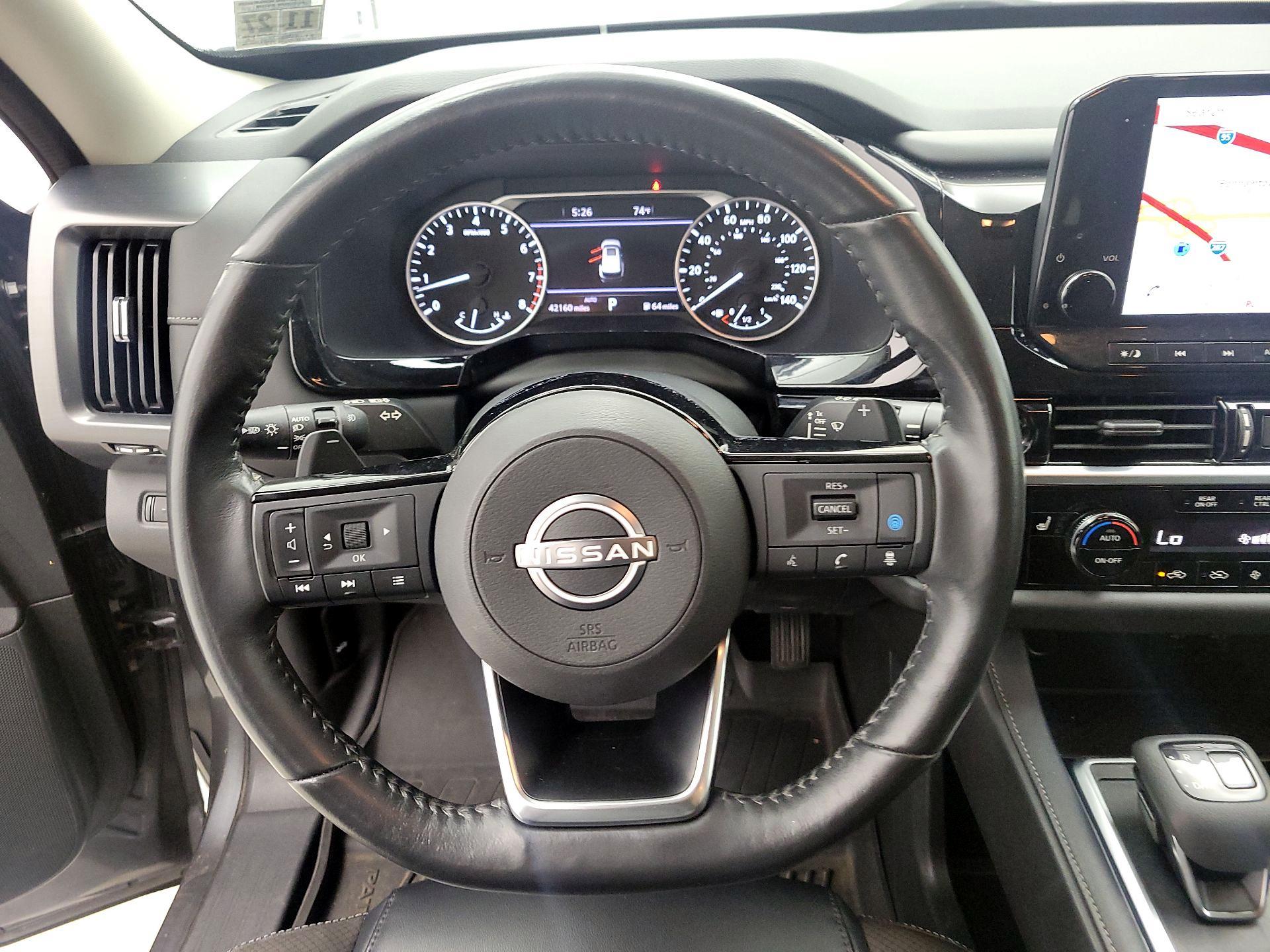 Thumbnail: 2022 Nissan Pathfinder - 10