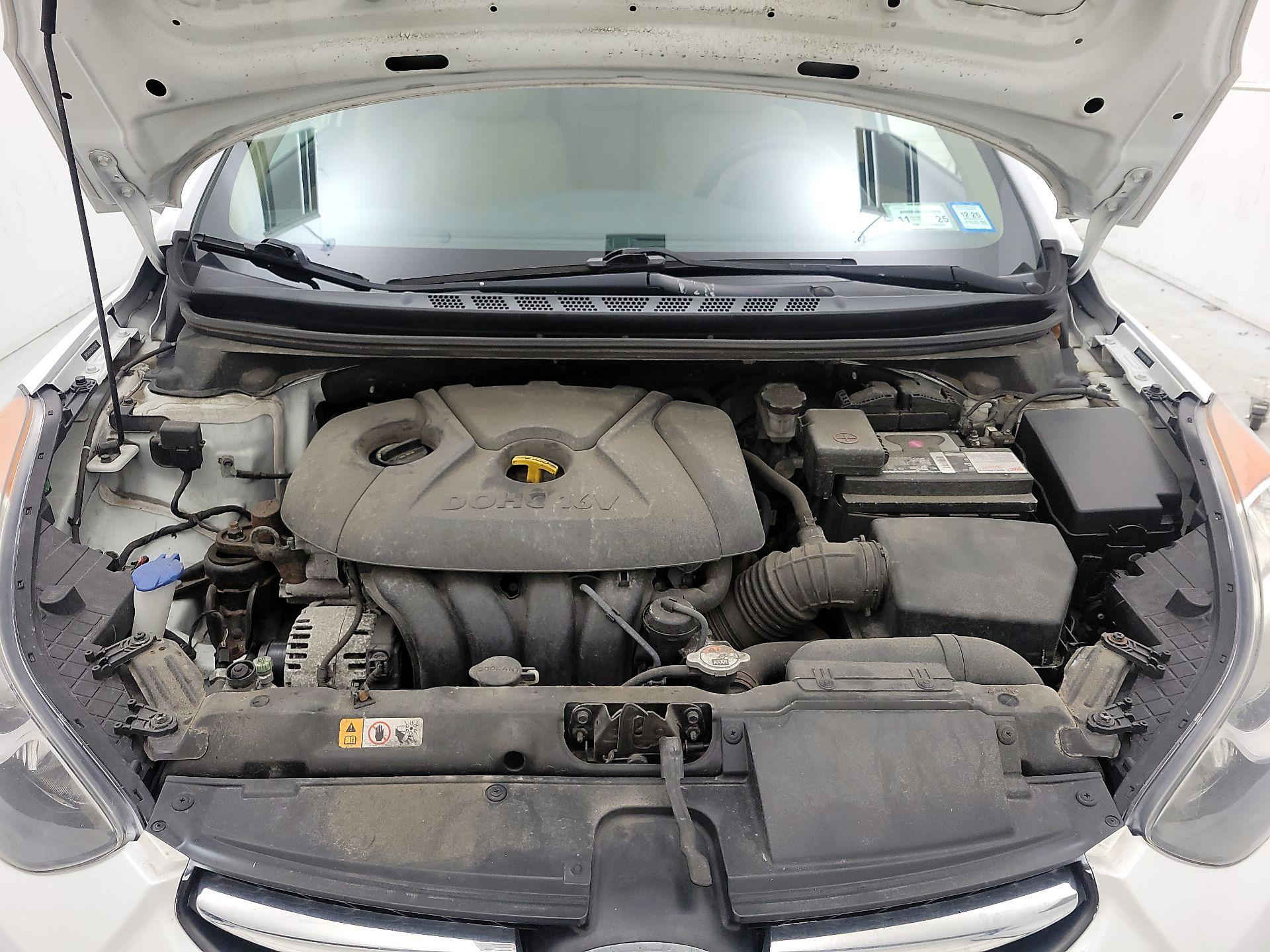 Thumbnail: 2013 Hyundai Elantra - 20