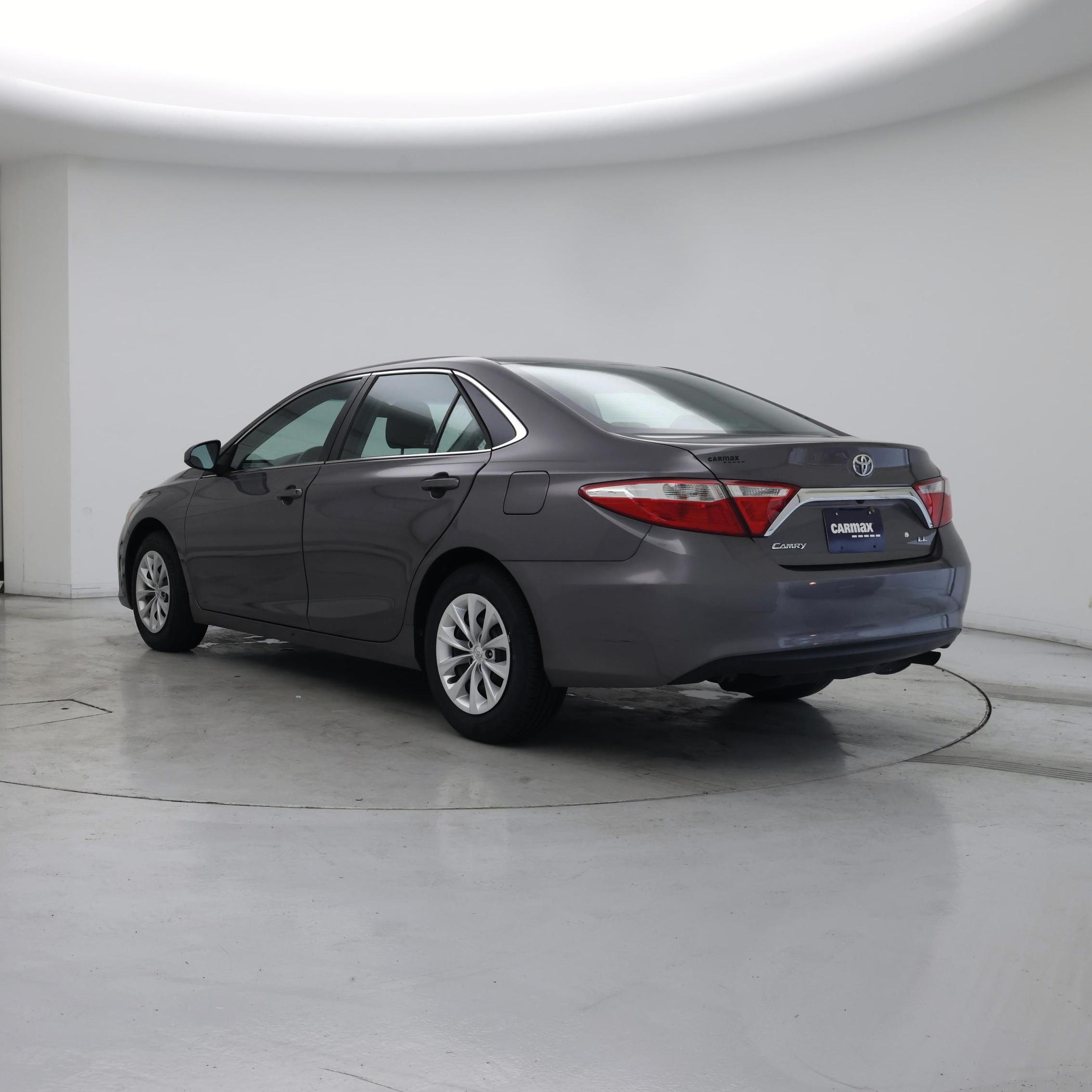 Thumbnail: 2016 Toyota Camry - 2