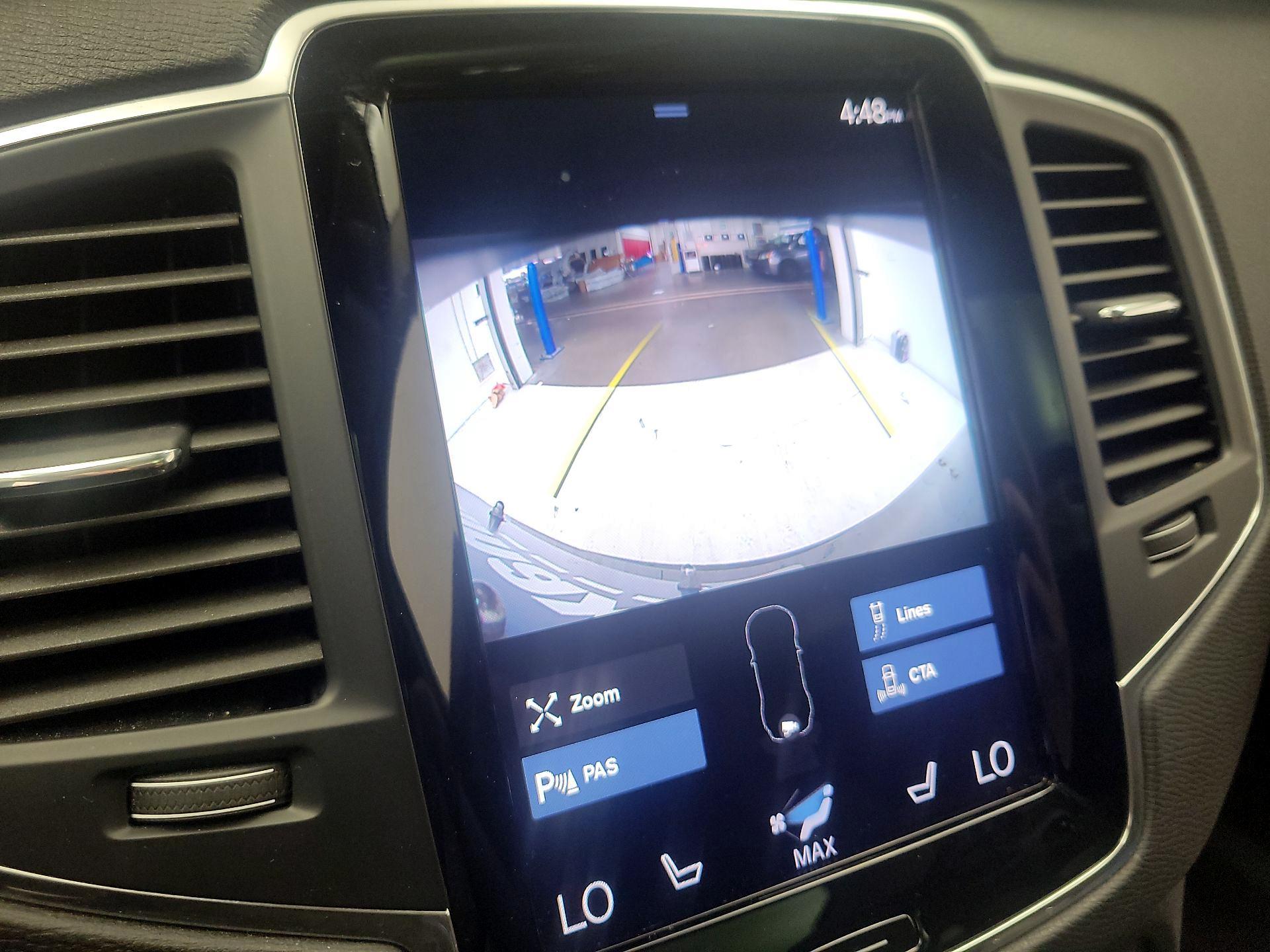 Thumbnail: 2020 Volvo XC90 - 15