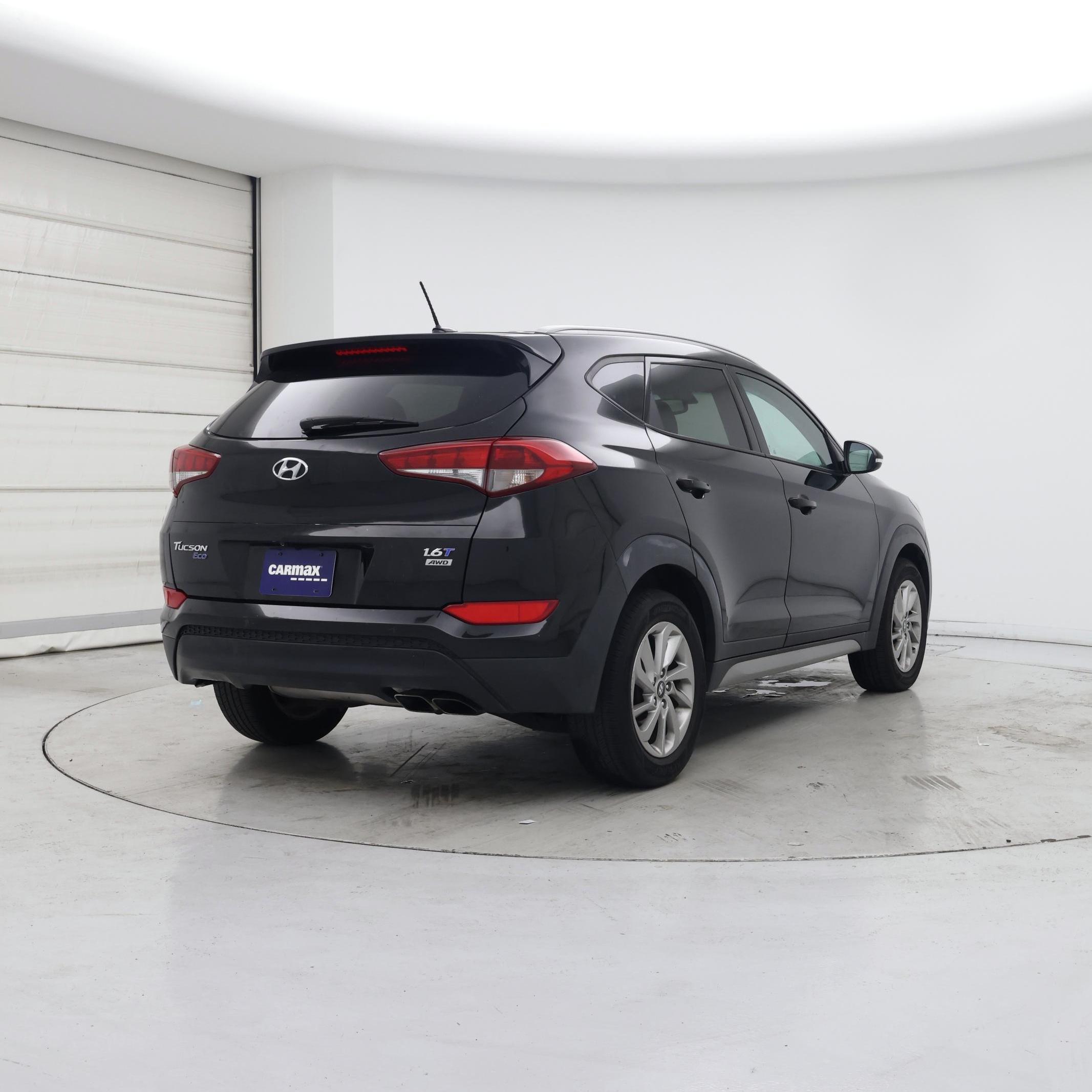 Thumbnail: 2017 Hyundai Tucson - 8