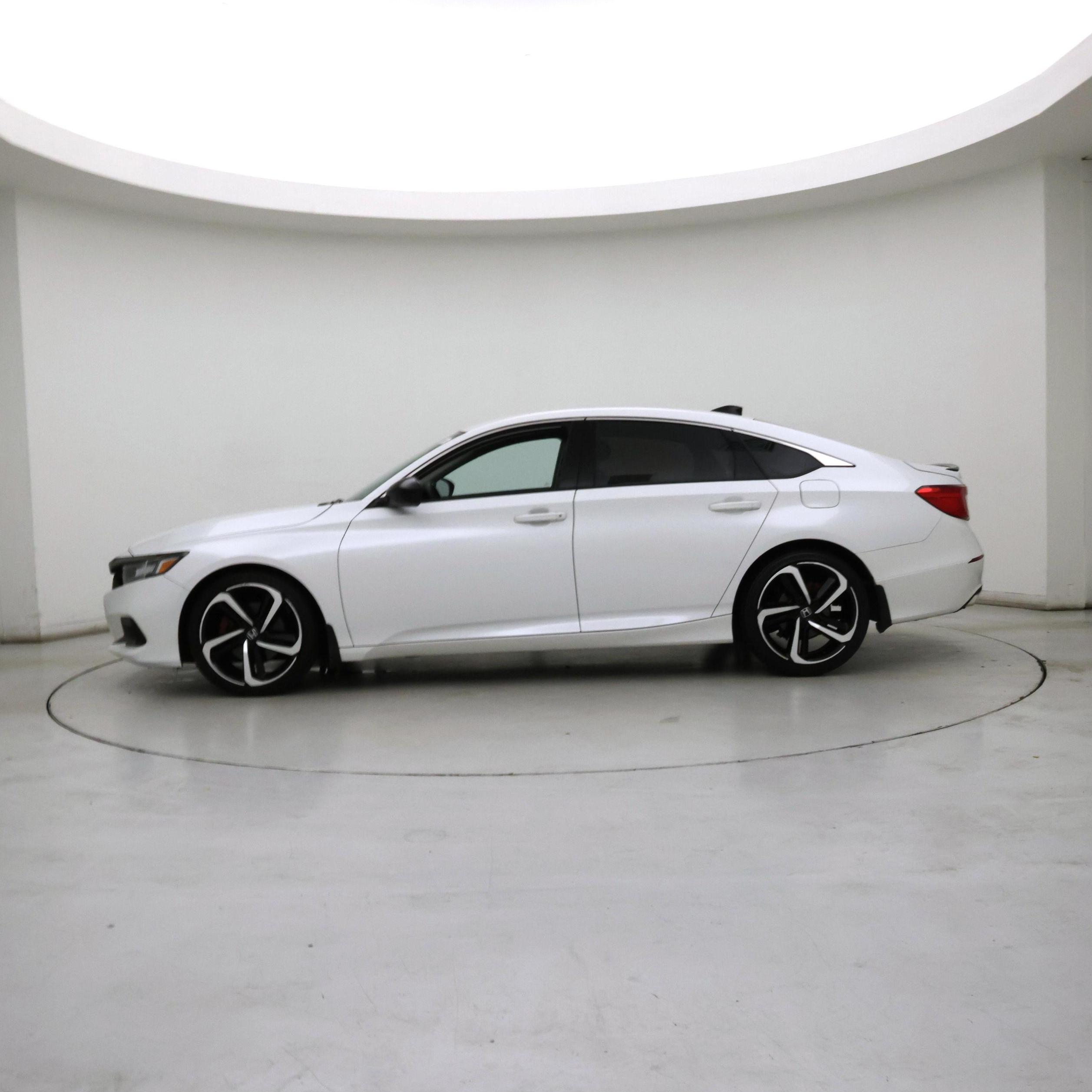 Thumbnail: 2022 Honda Accord - 3
