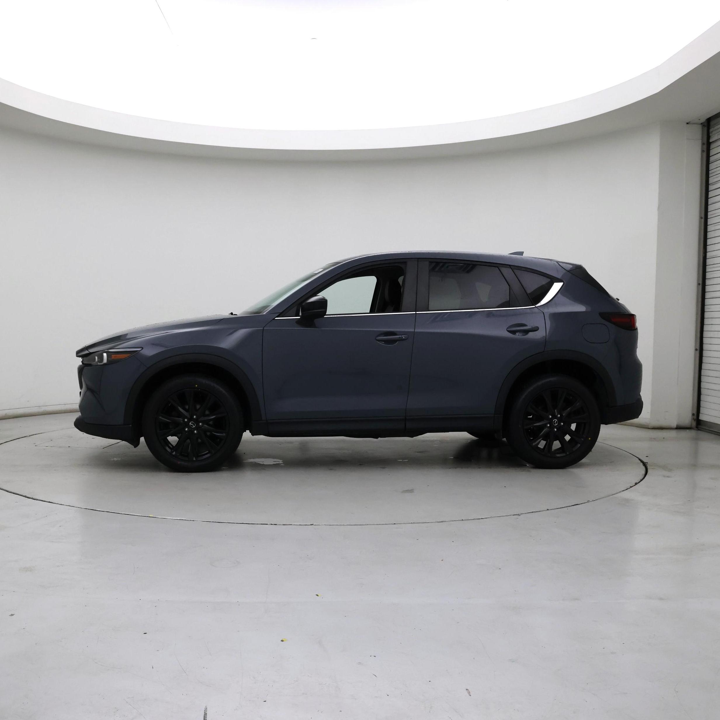 Thumbnail: 2022 Mazda CX-5 - 3