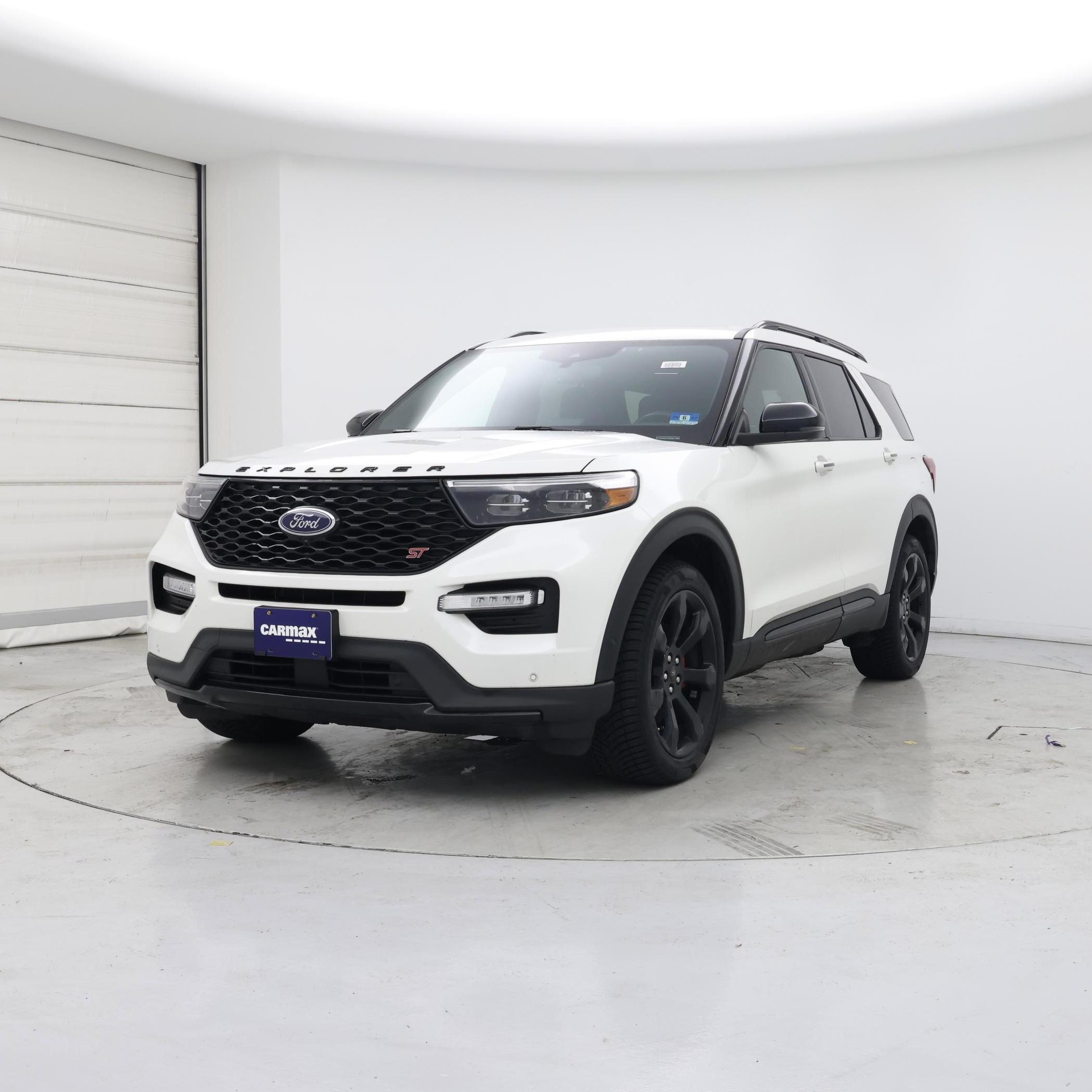 Thumbnail: 2020 Ford Explorer - 4