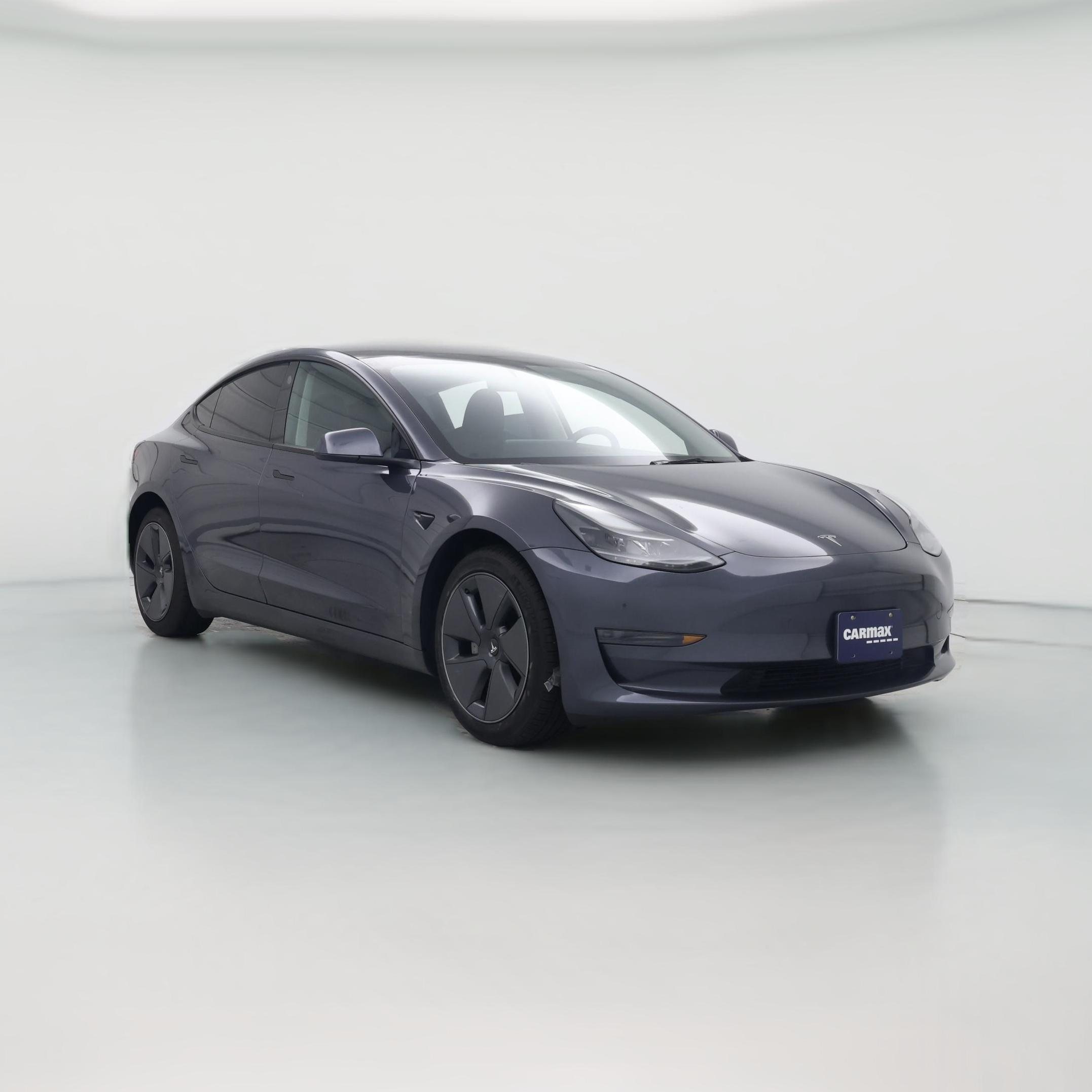 Thumbnail: 2023 Tesla Model 3 - 1