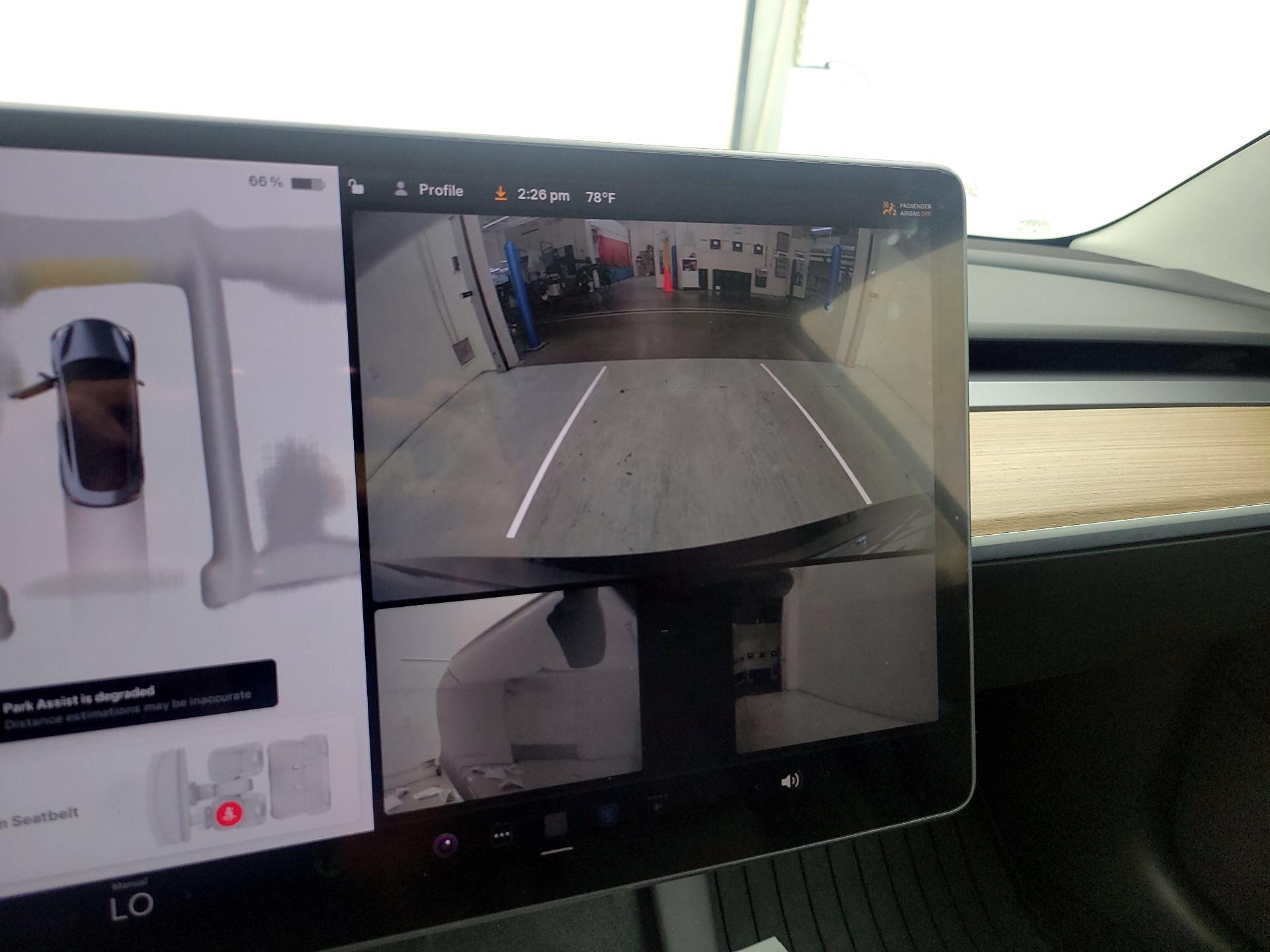 Thumbnail: 2023 Tesla Model 3 - 14