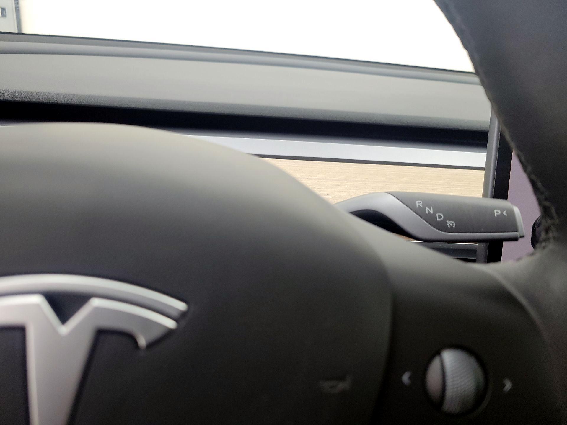 Thumbnail: 2023 Tesla Model 3 - 17