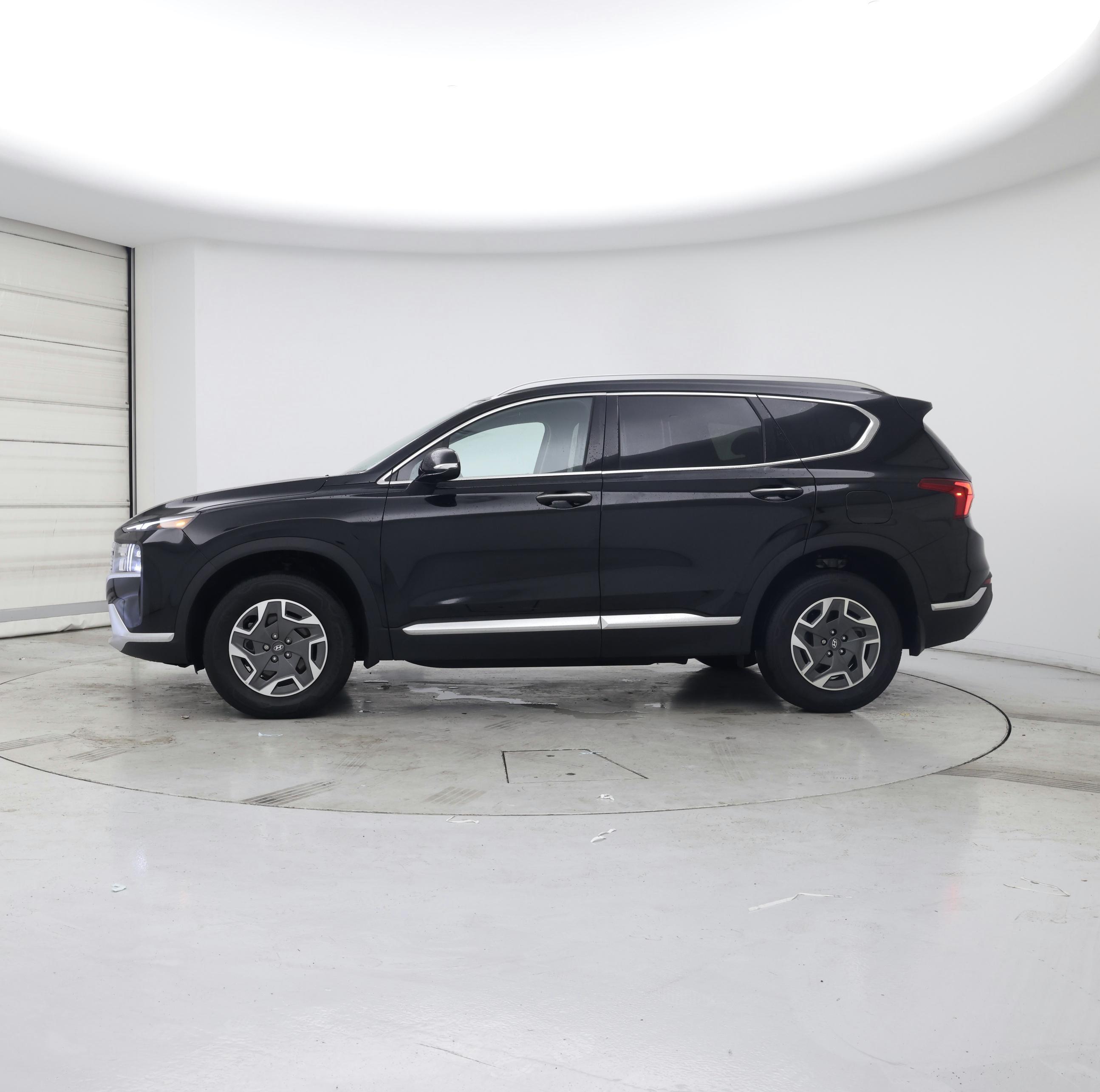 Thumbnail: 2022 Hyundai Santa Fe - 3