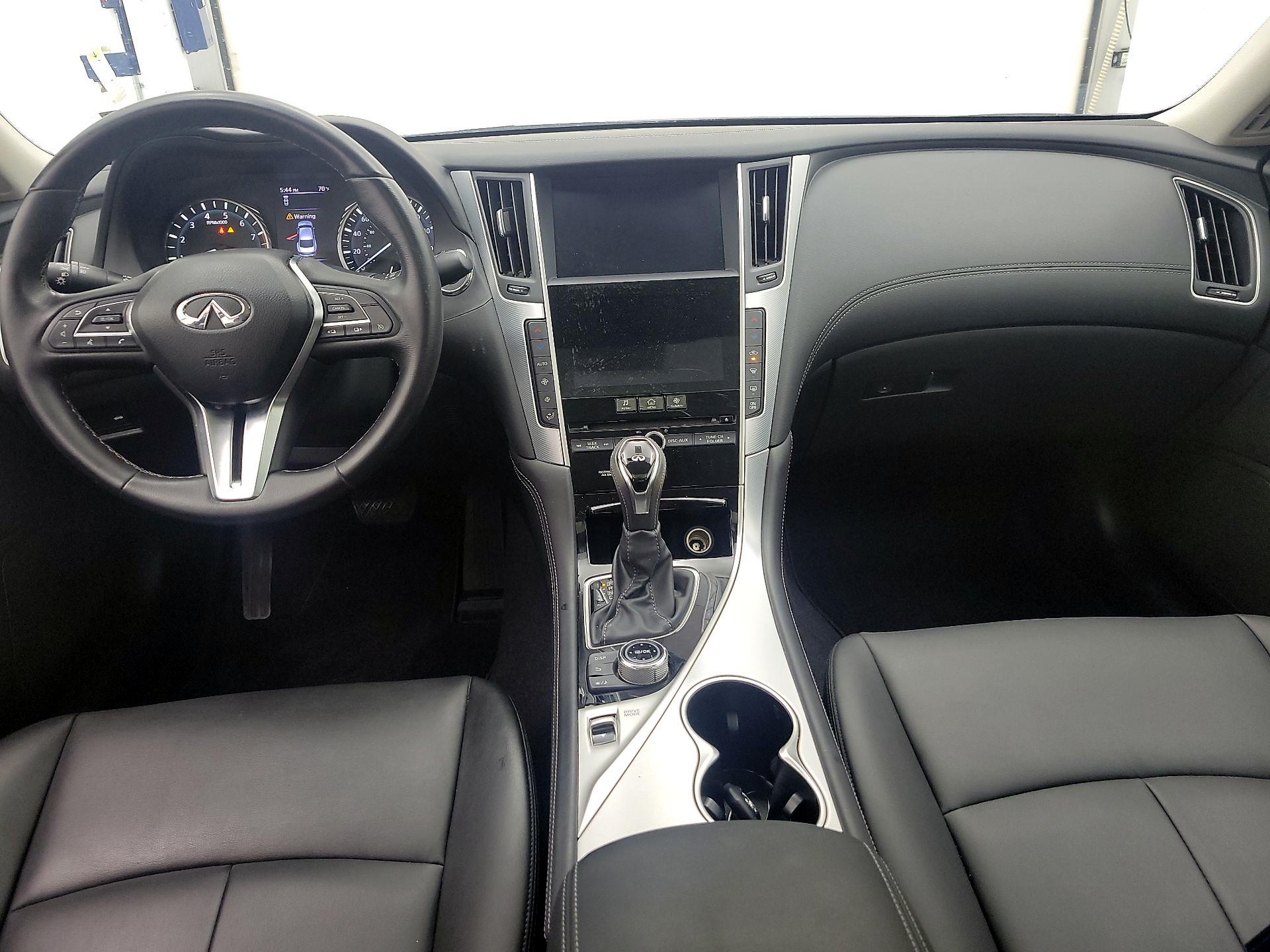 Thumbnail: 2020 INFINITI Q50 - 9