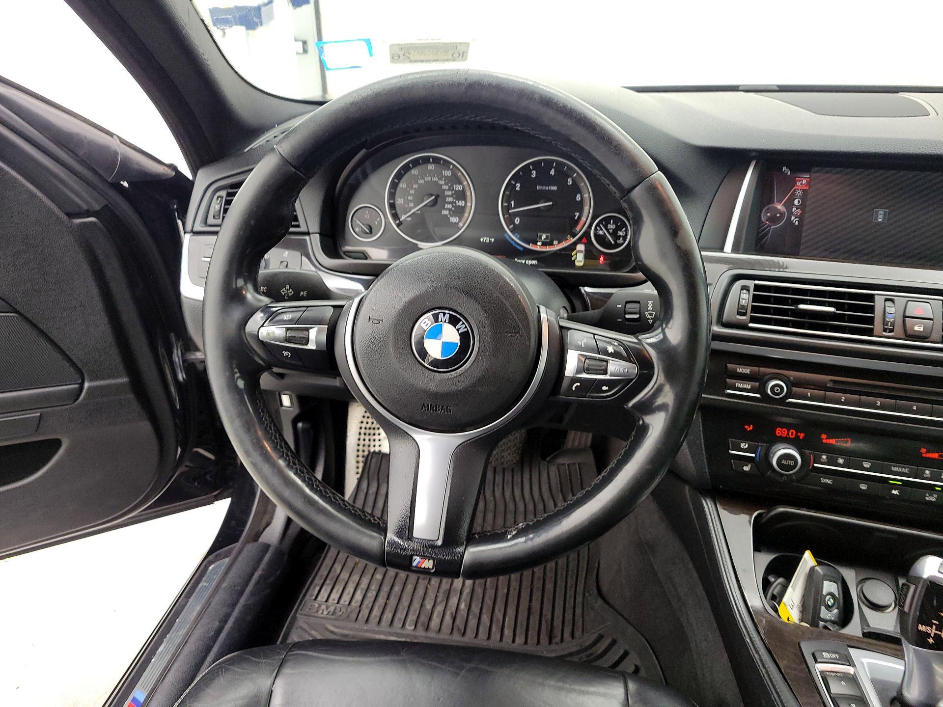 Thumbnail: 2015 BMW 5 Series - 10