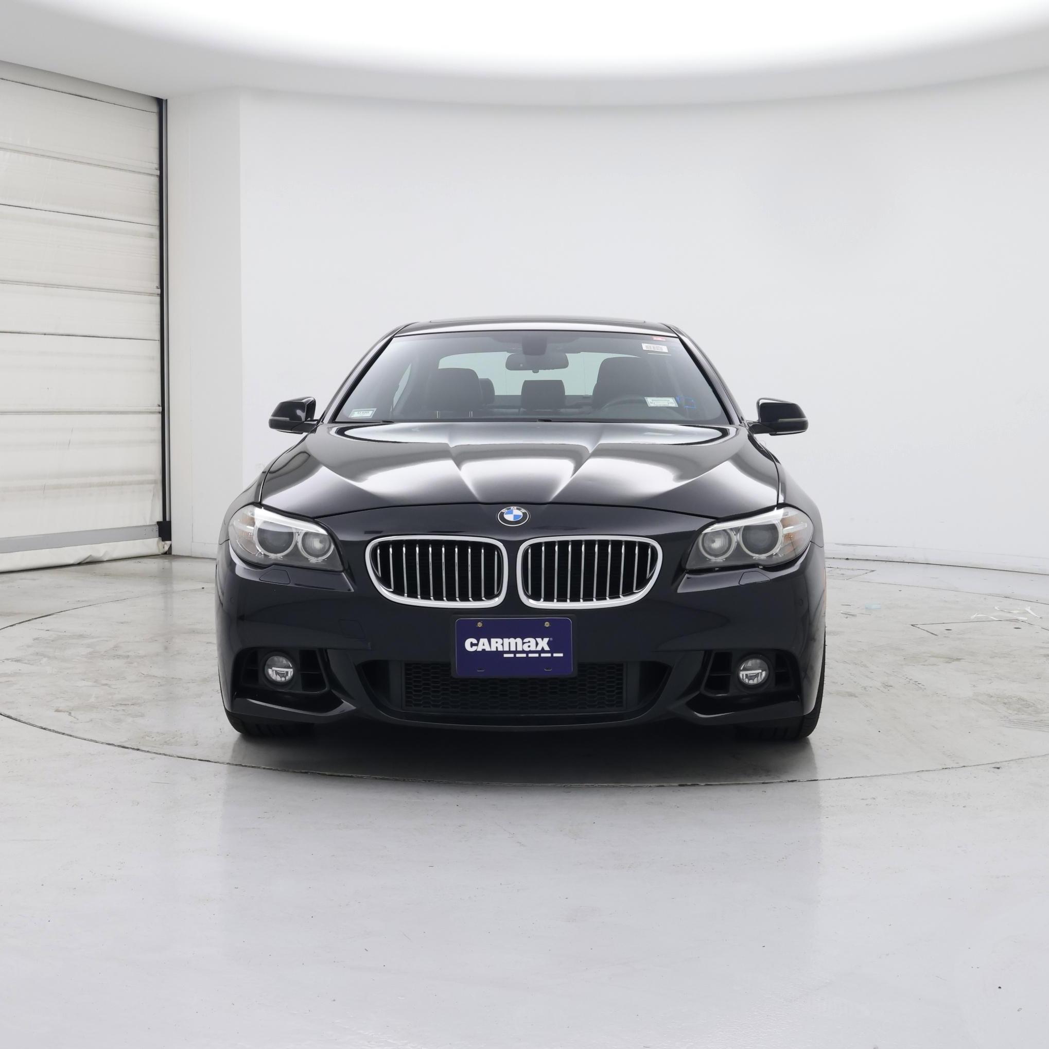 Thumbnail: 2015 BMW 5 Series - 5