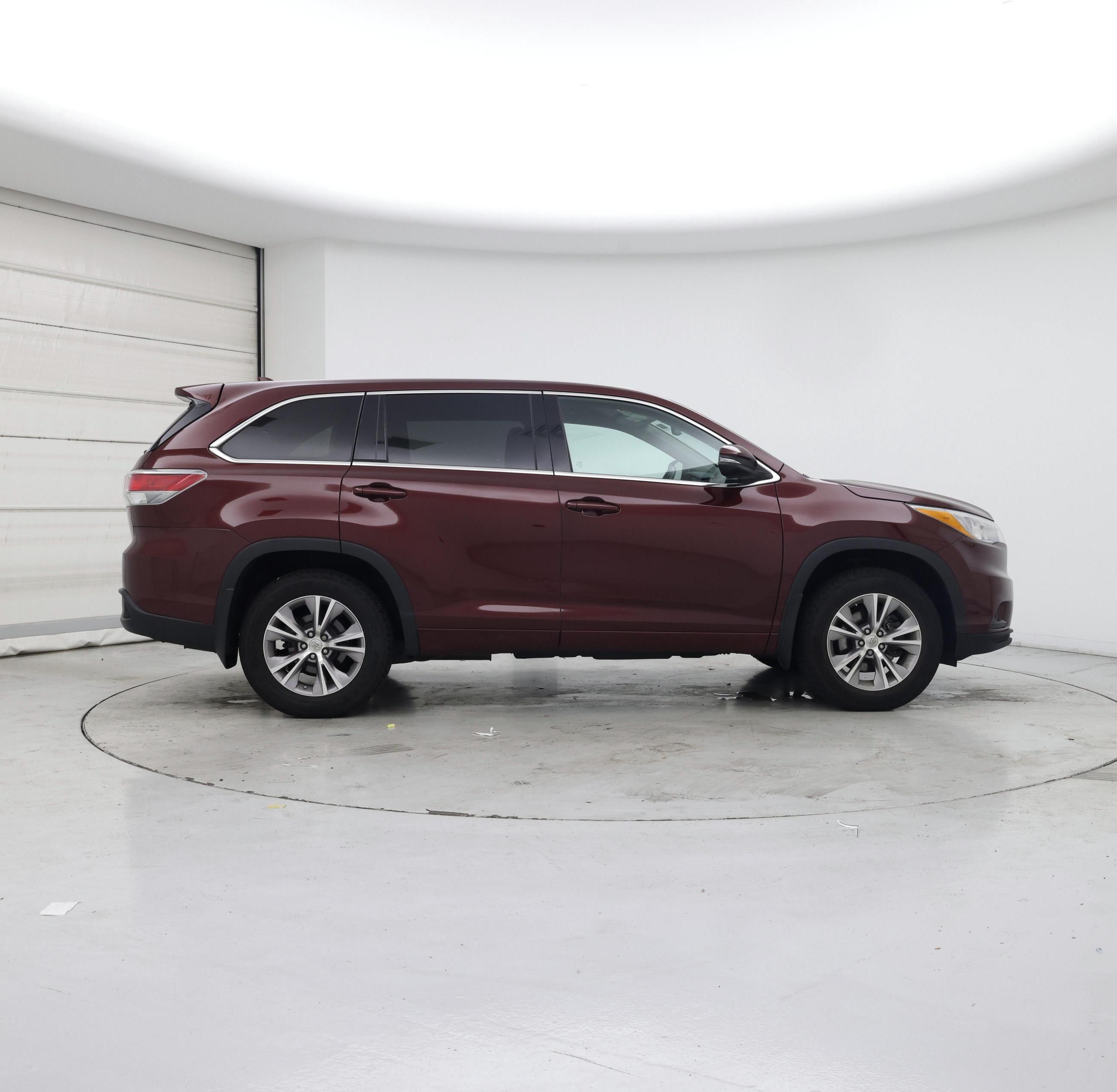 Thumbnail: 2015 Toyota Highlander - 7