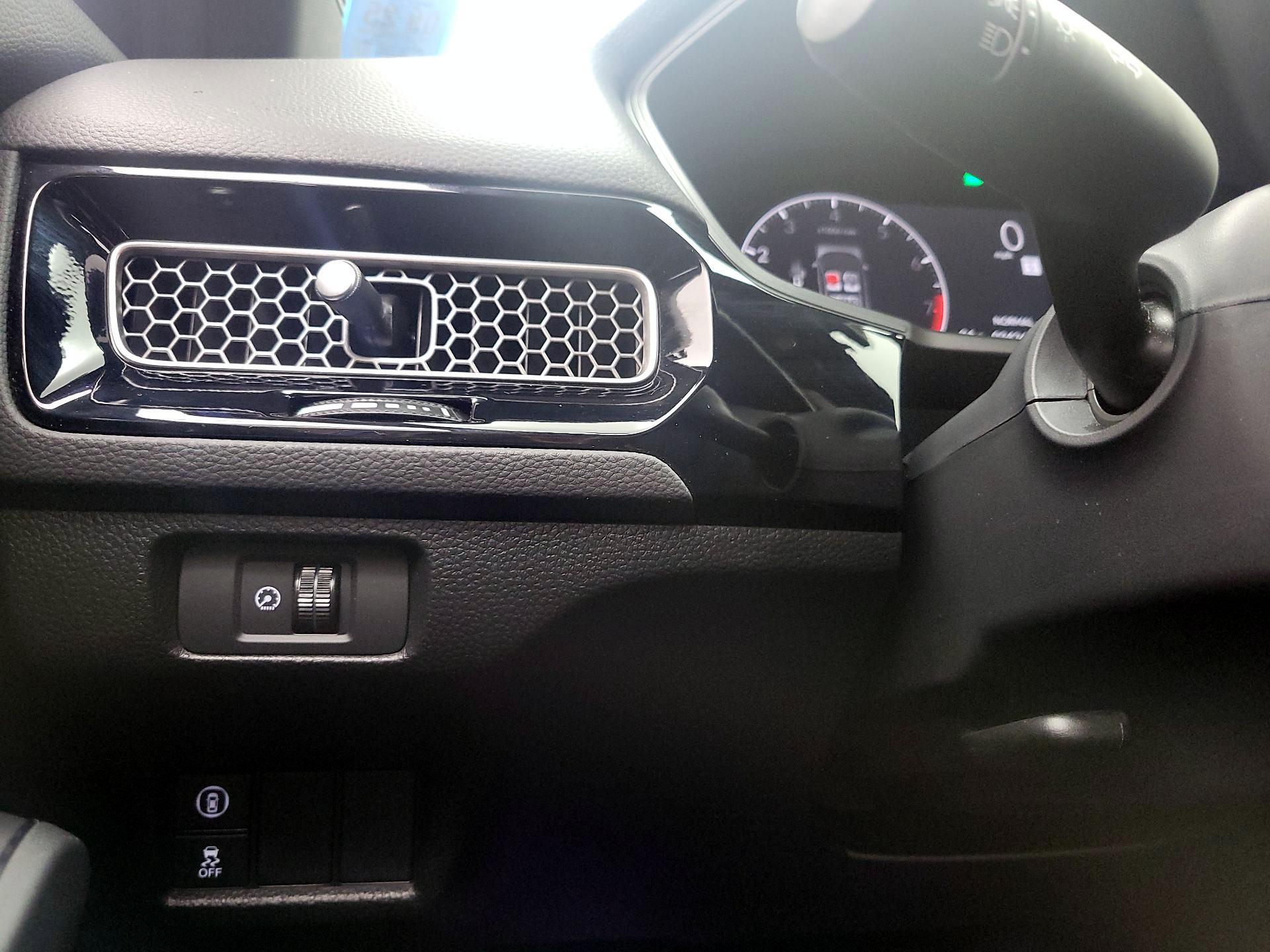 Thumbnail: 2024 Honda Civic - 13
