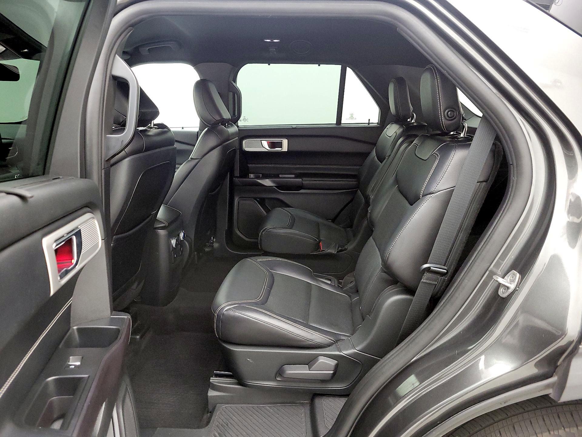 Thumbnail: 2020 Ford Explorer - 20