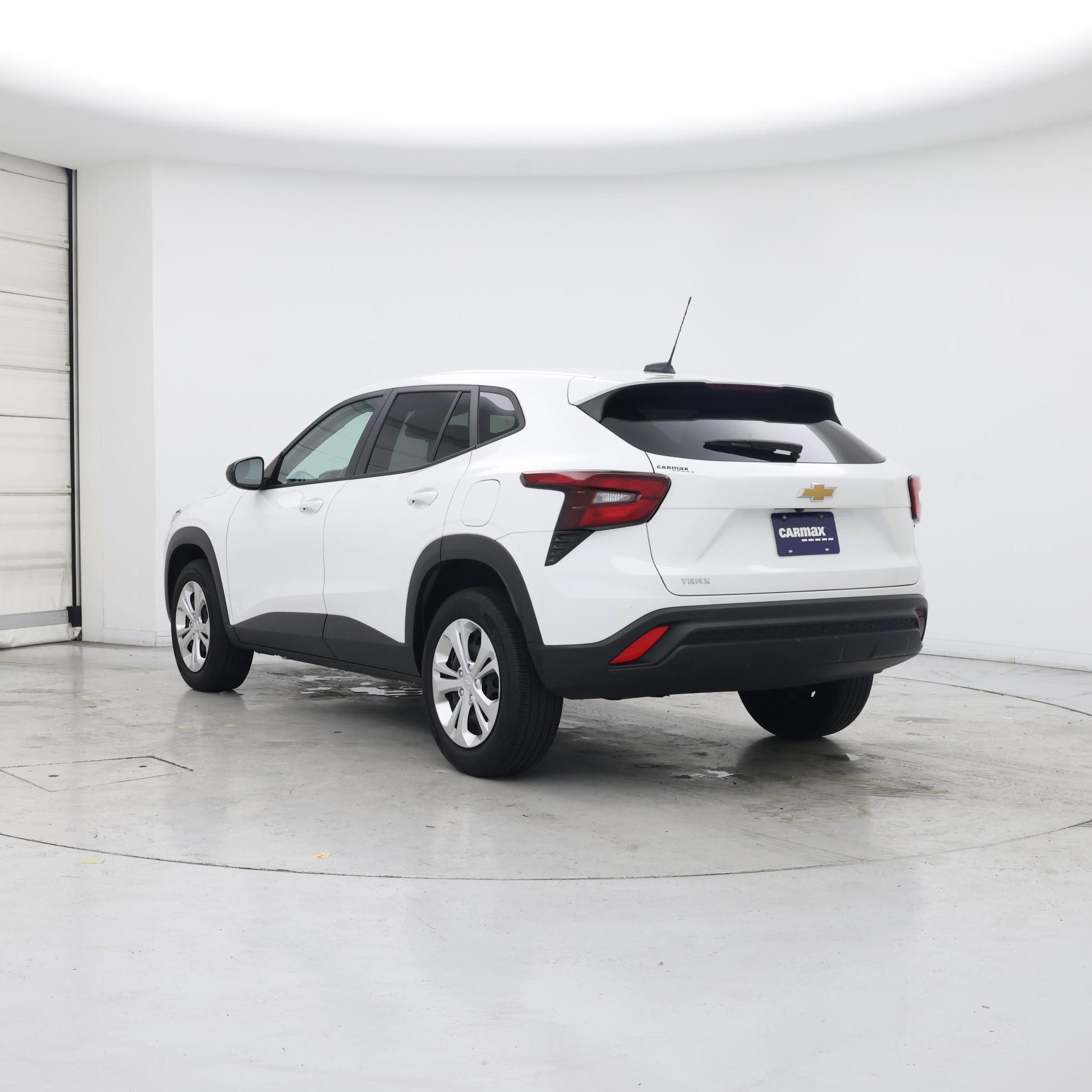 Thumbnail: 2024 Chevrolet Trax - 2