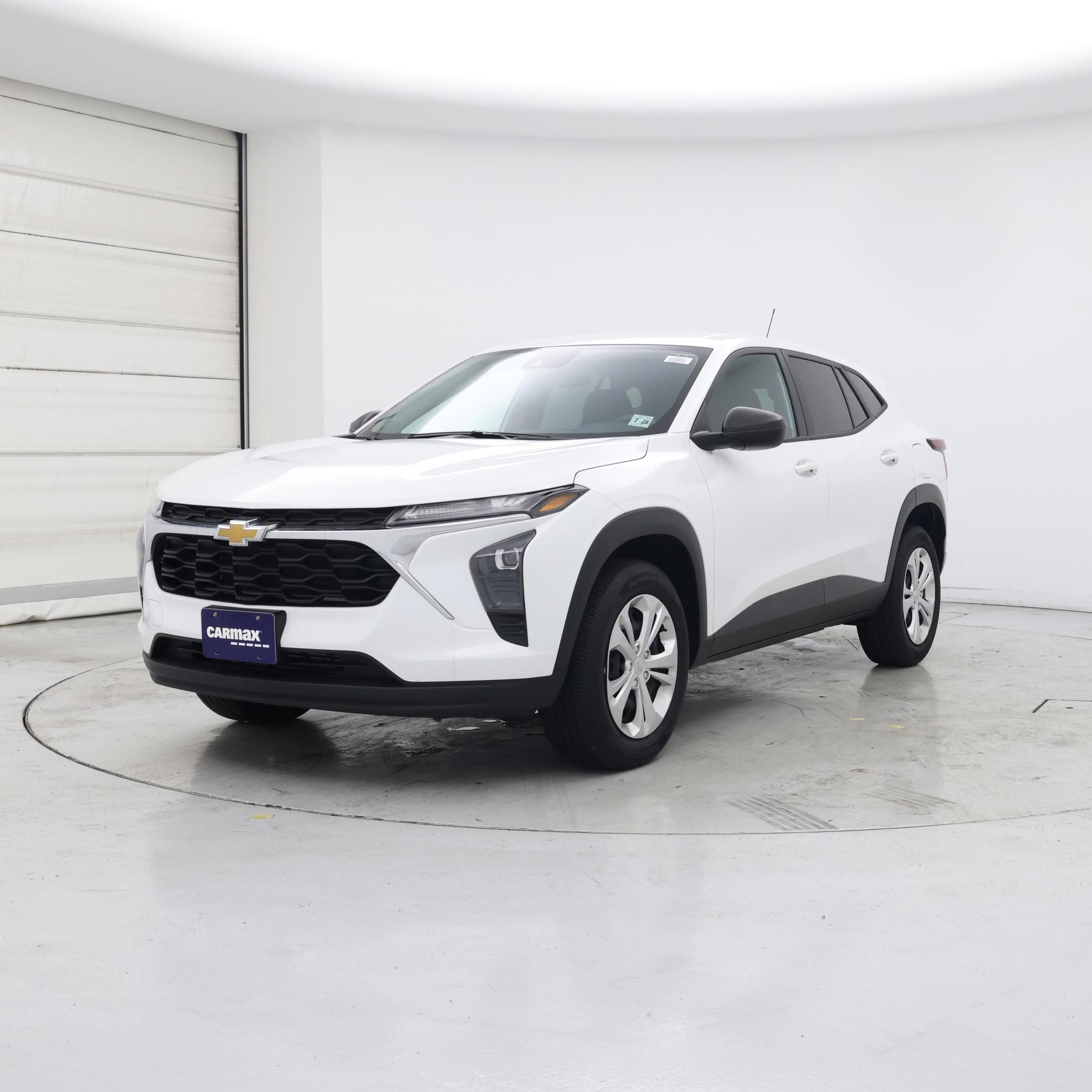 Thumbnail: 2024 Chevrolet Trax - 4