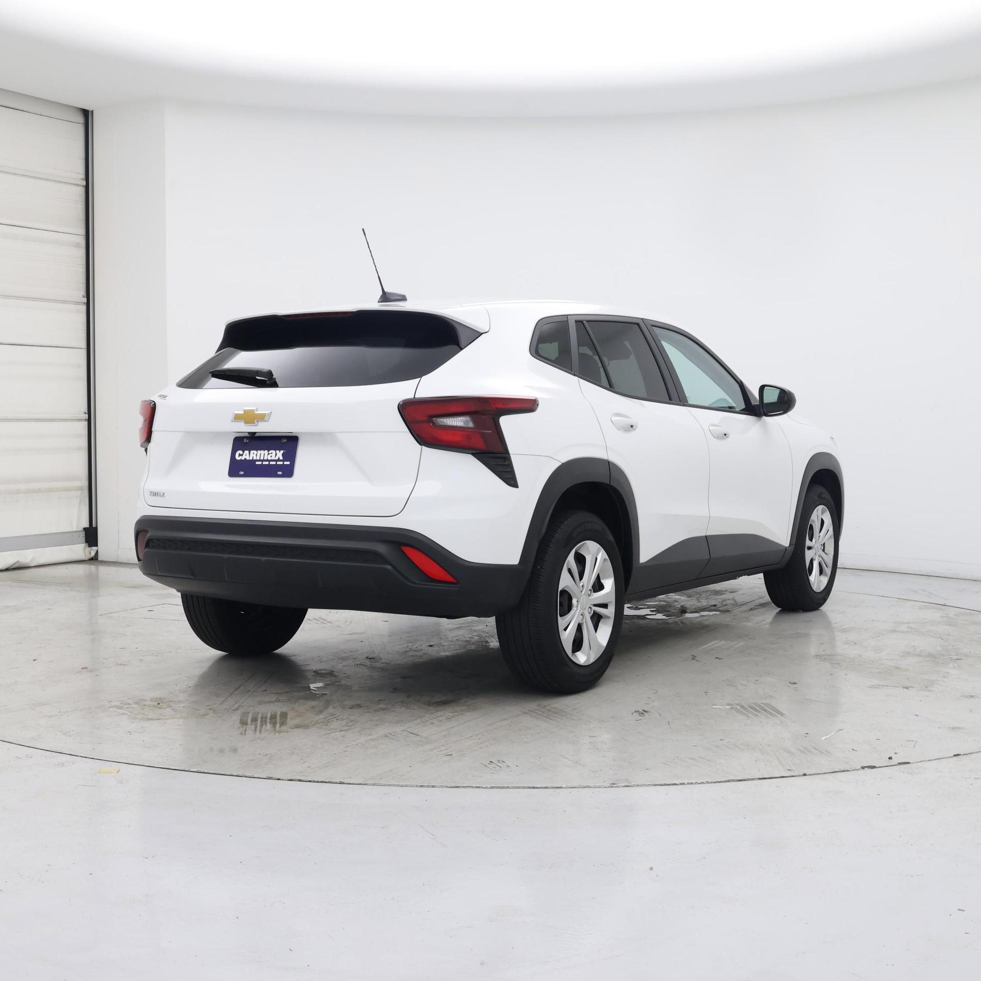 Thumbnail: 2024 Chevrolet Trax - 8