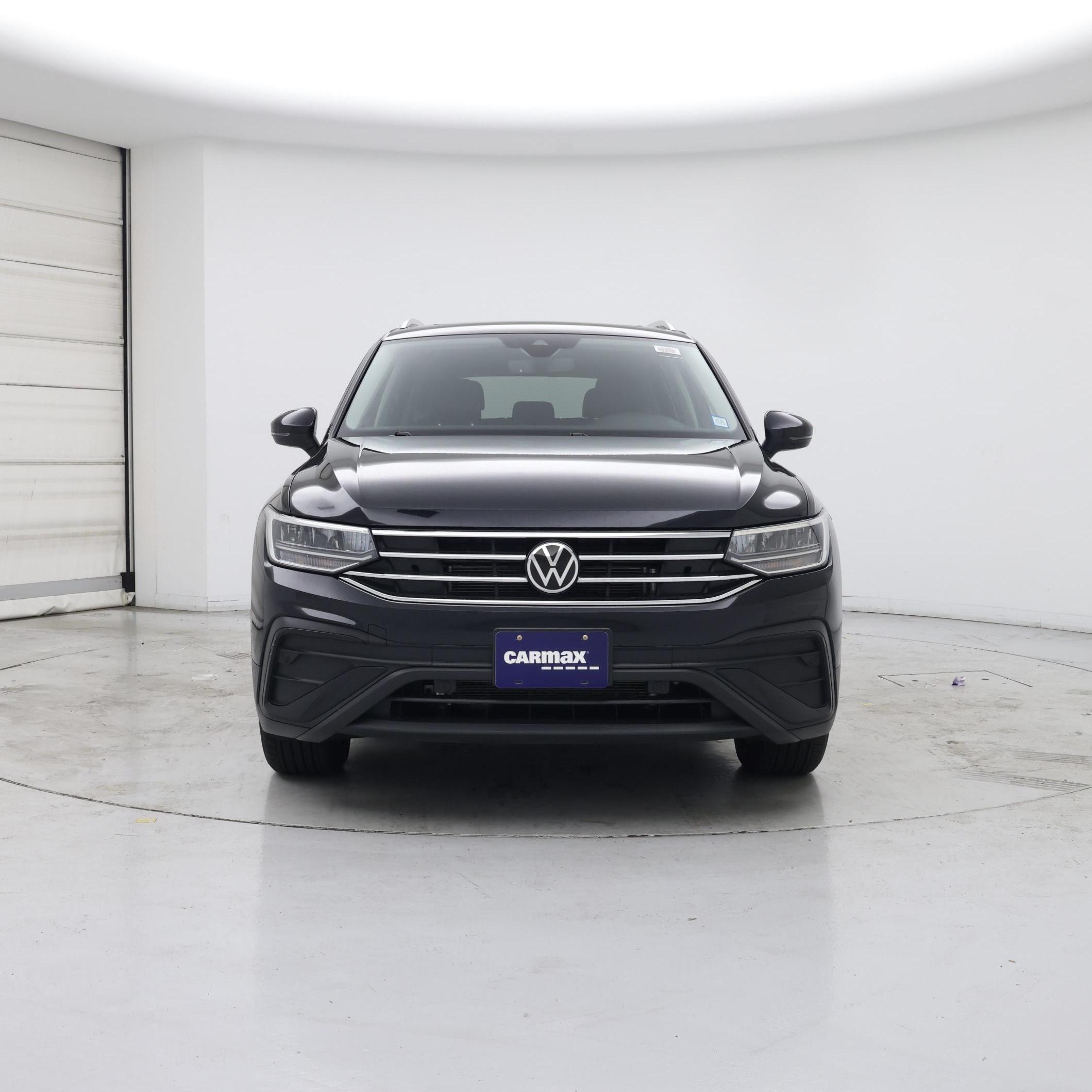 Thumbnail: 2022 Volkswagen Tiguan - 5