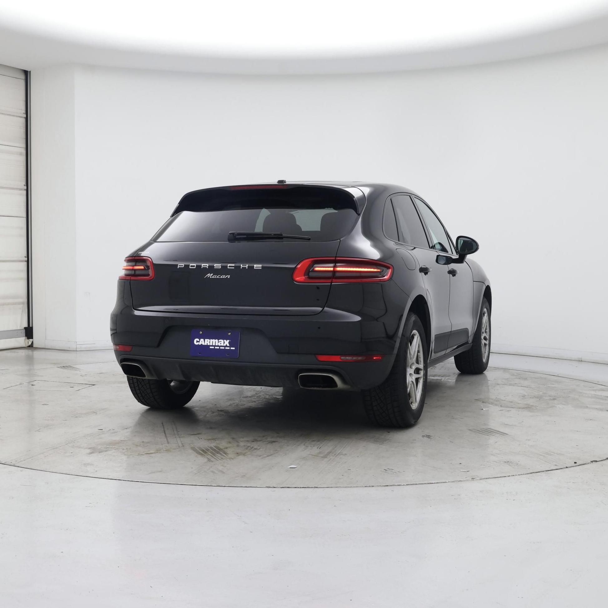 Thumbnail: 2018 Porsche Macan - 8