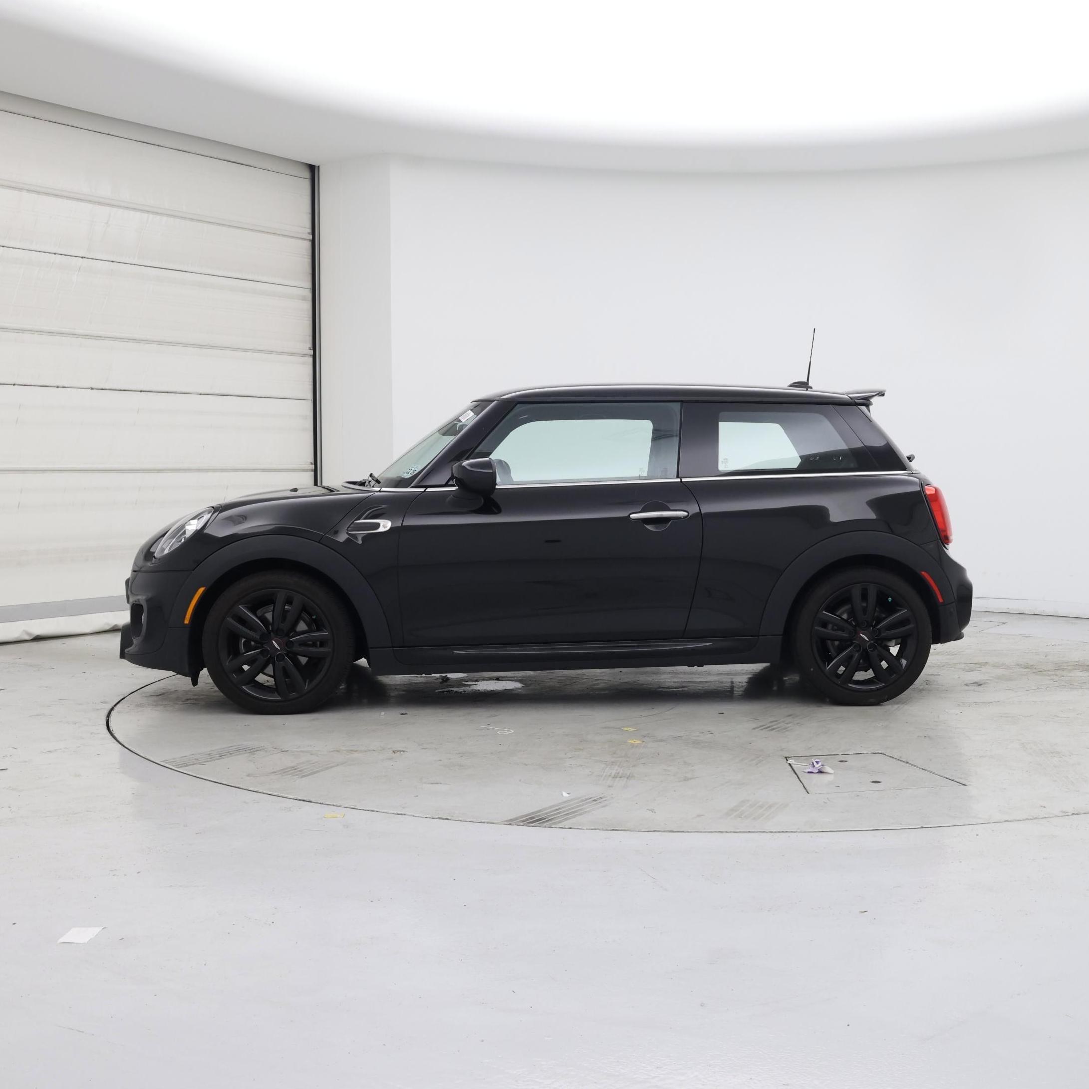 Thumbnail: 2021 MINI Cooper Hardtop - 3