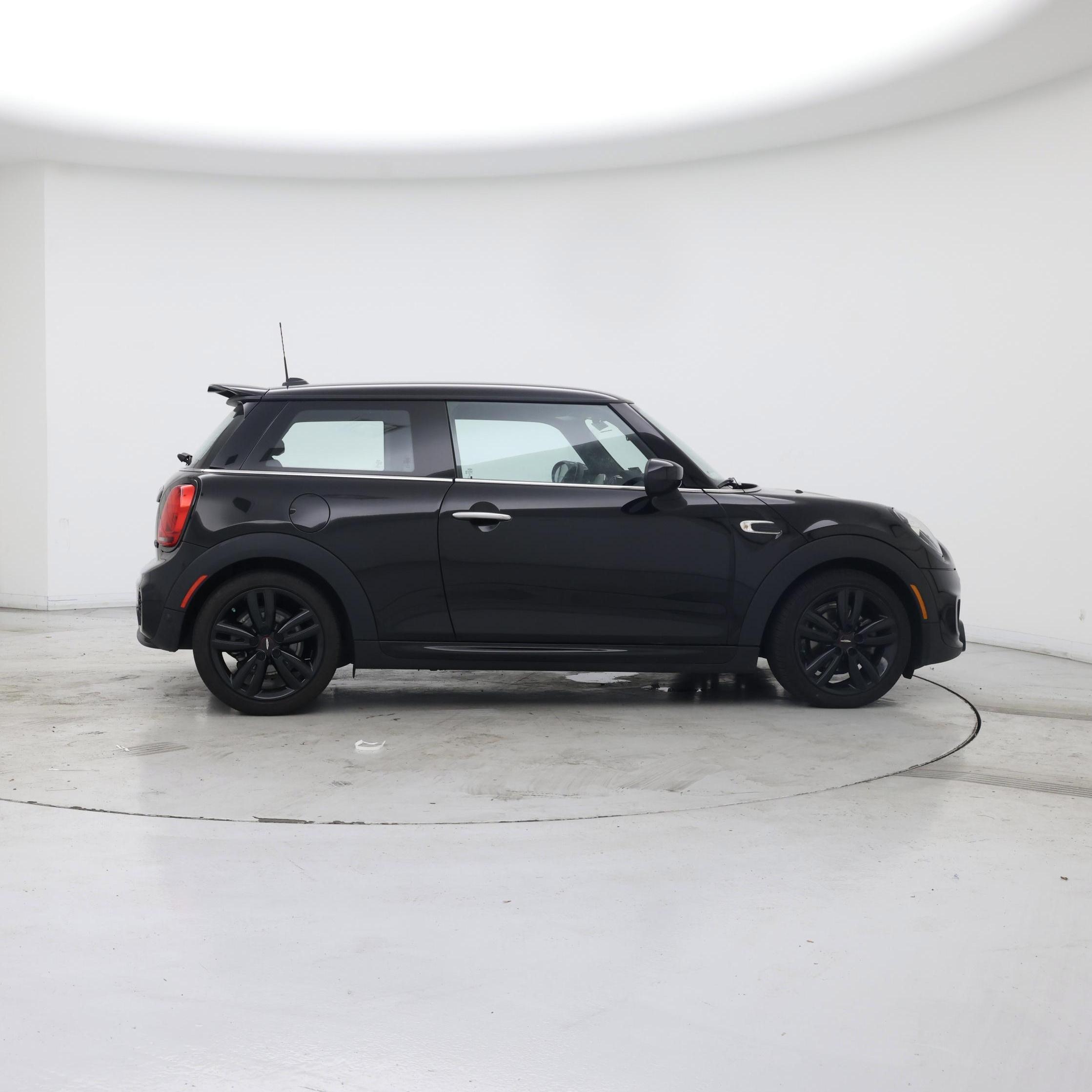 Thumbnail: 2021 MINI Cooper Hardtop - 7